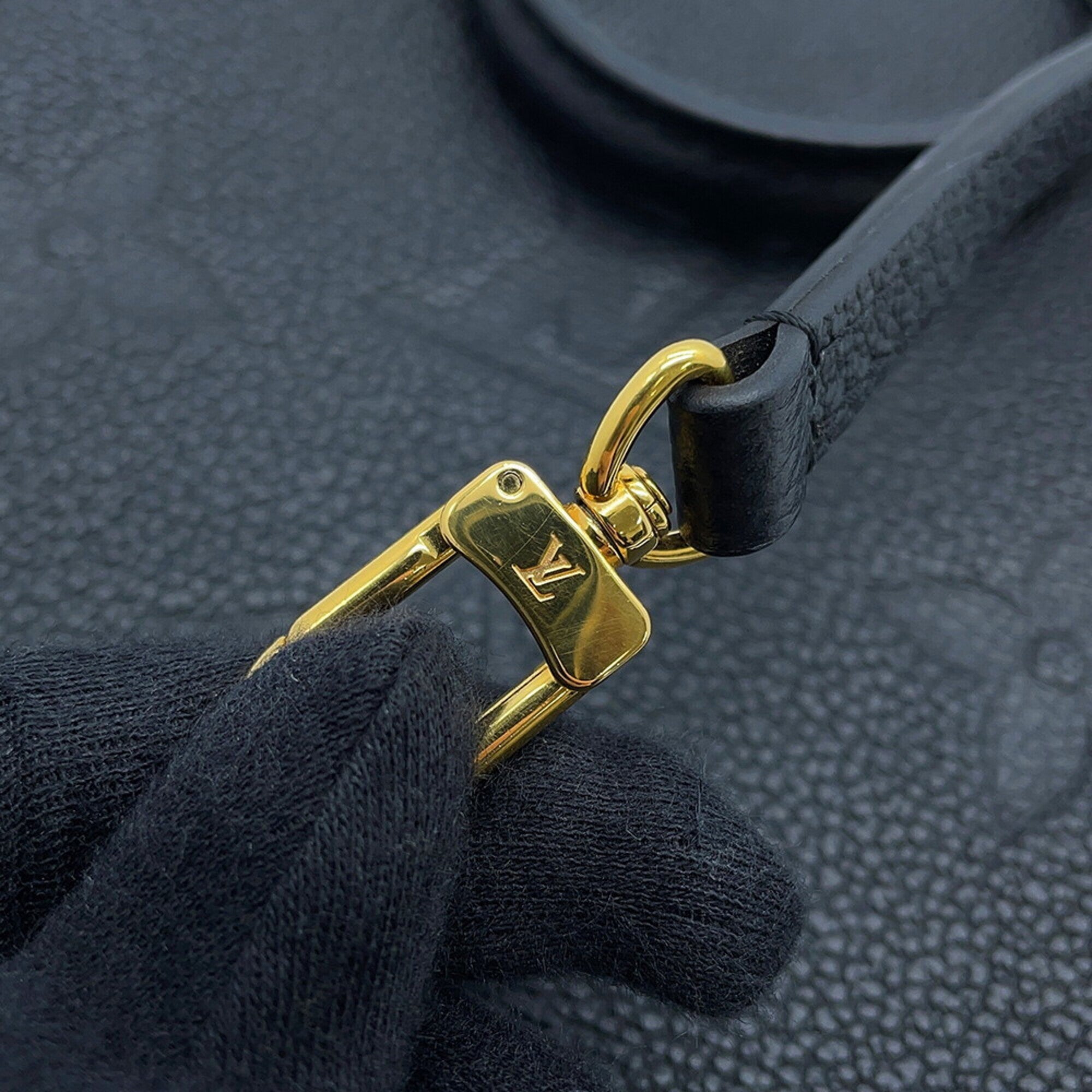 Louis Vuitton Black Noir Monogram Empreinte Handbag (Pre-Owned)