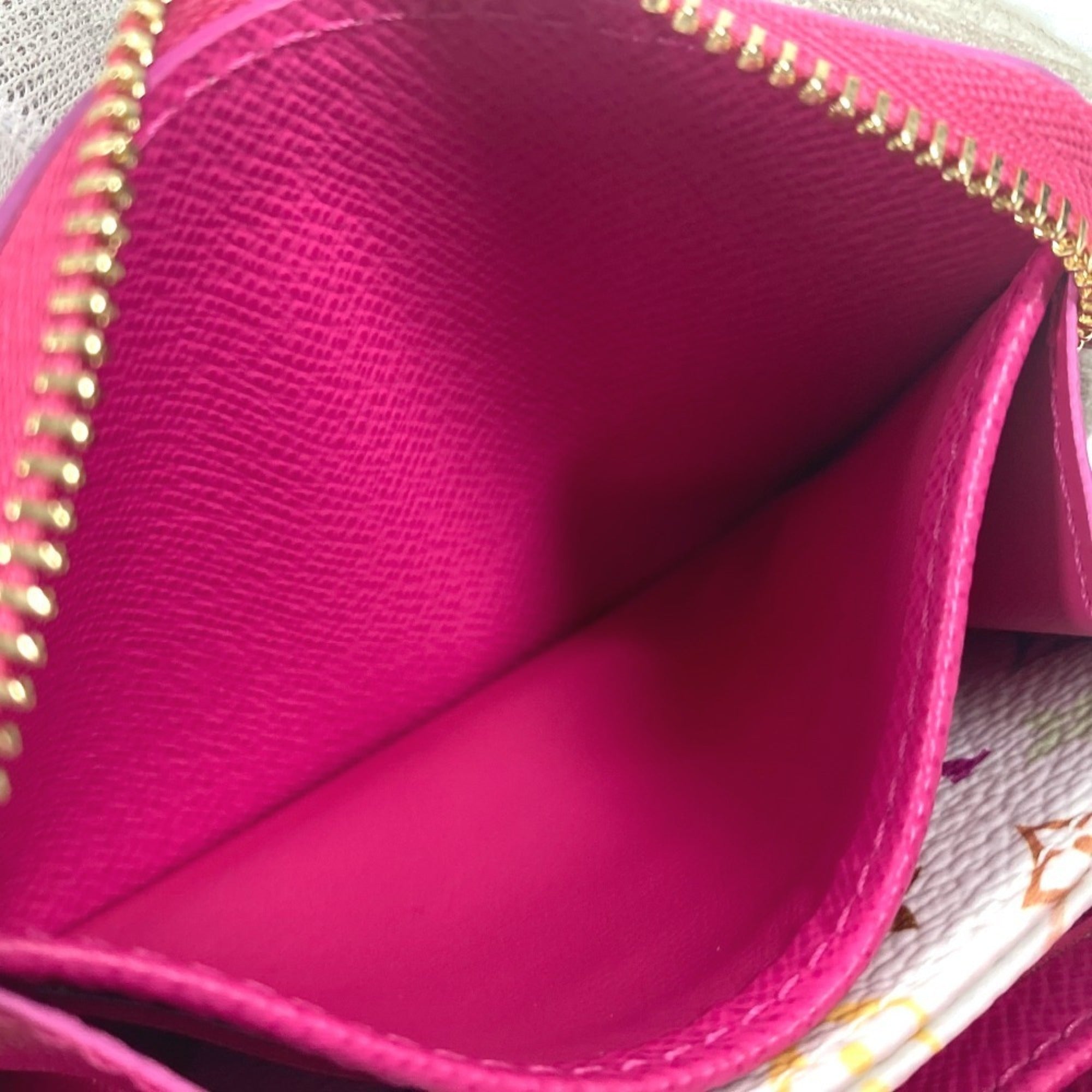 Louis Vuitton Pink Epi Leather Long Wallet (Bi-Fold) (Pre-Owned)
