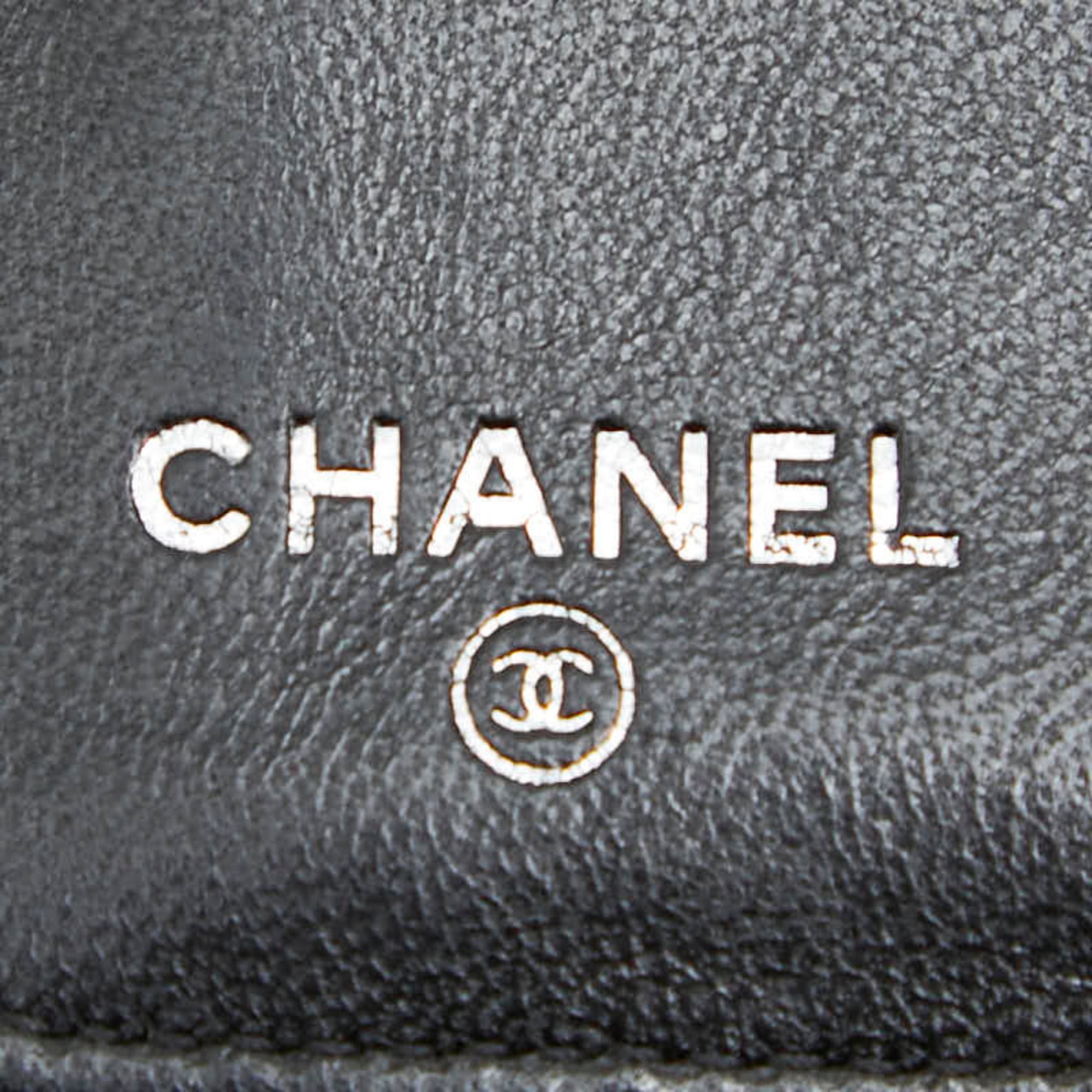 Chanel Black Leather Long Wallet (Bi-Fold) (Pre-Owned)