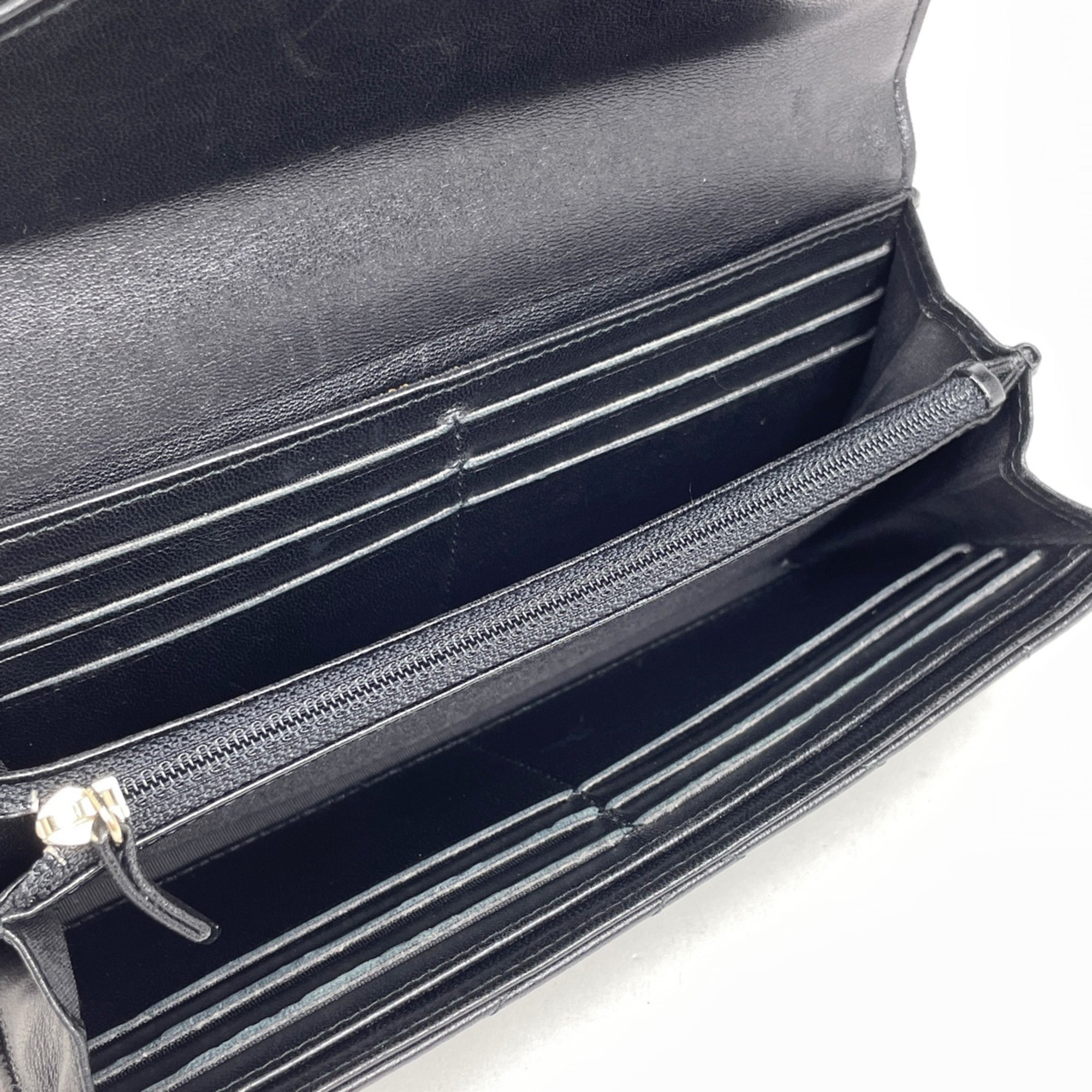 Chanel Black Leather Long Wallet (Bi-Fold) (Pre-Owned)