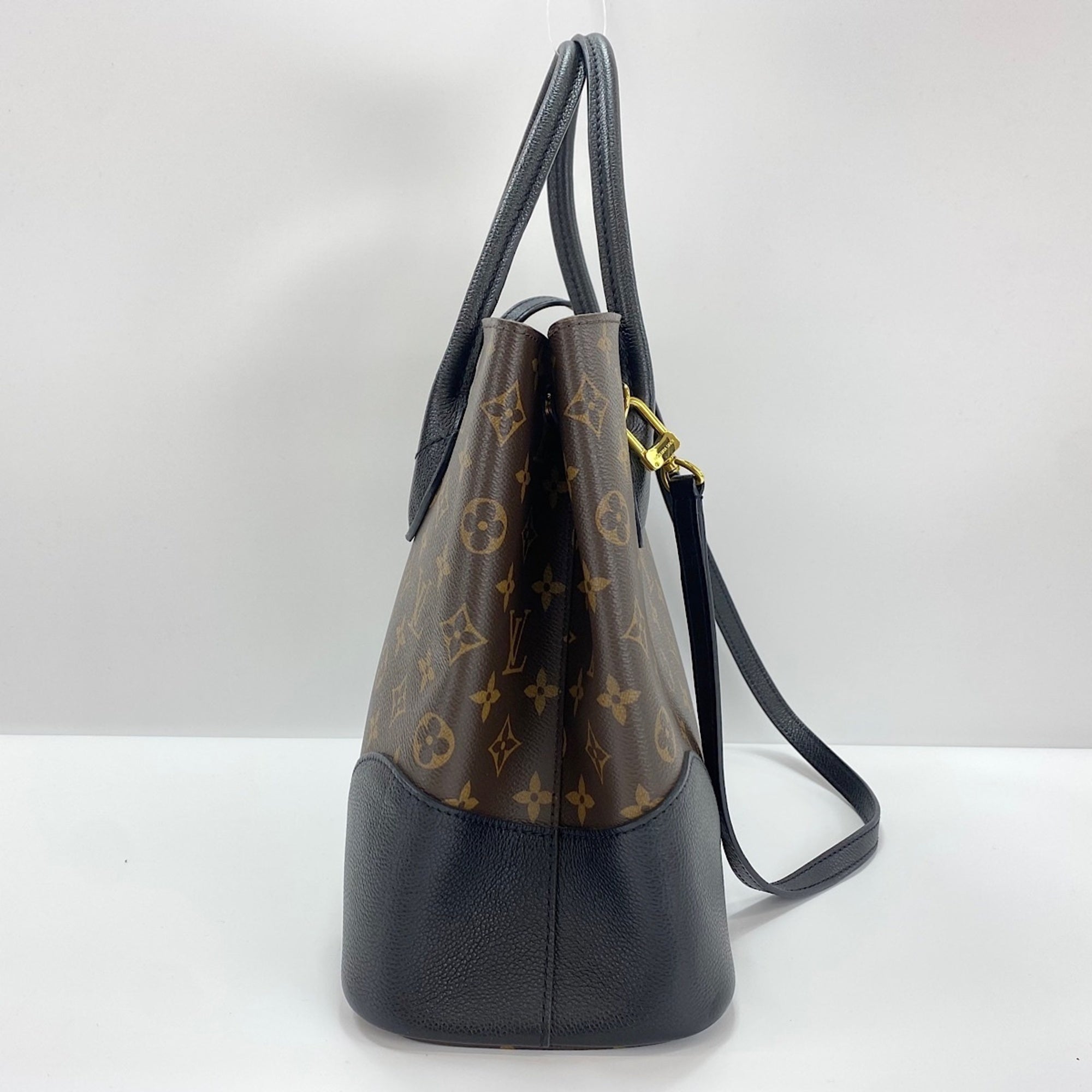 Louis Vuitton Brown Handbag (Pre-Owned)
