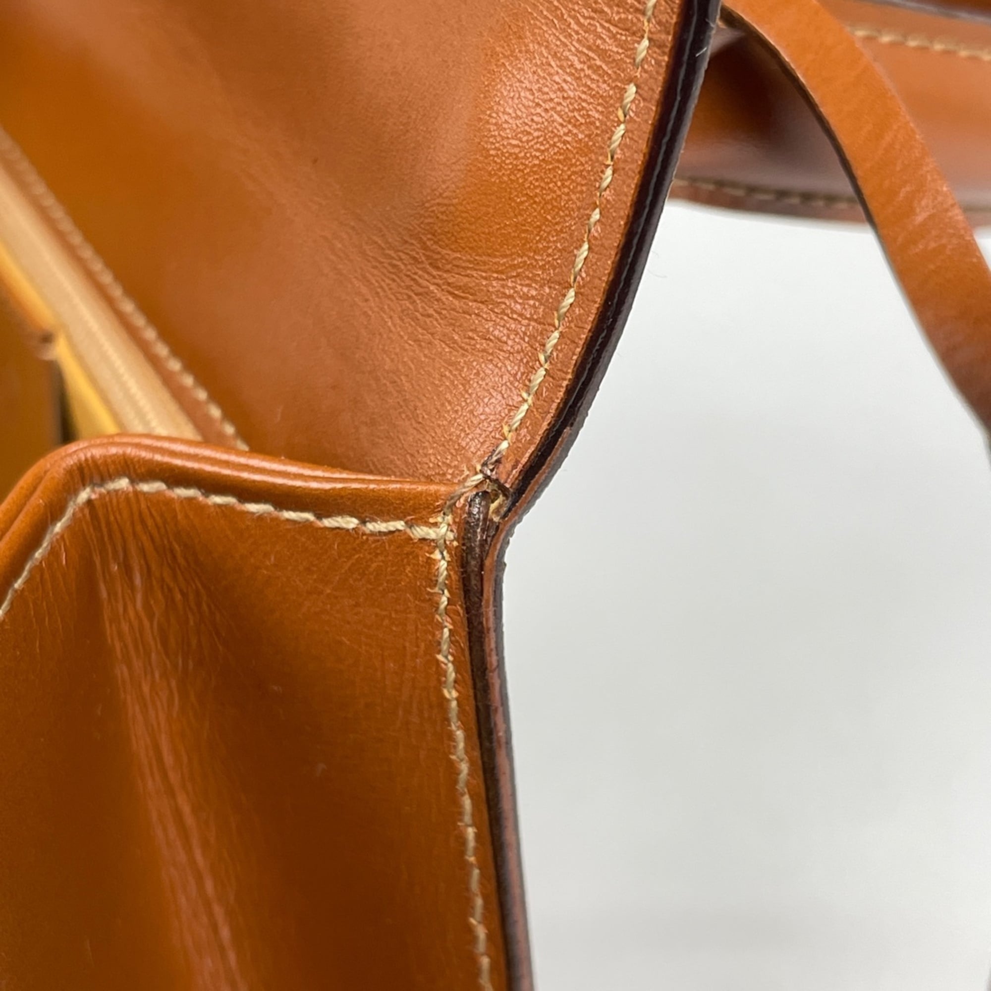 Gucci Brown Leather Handbag Shoulder Bag (Pre-Owned)