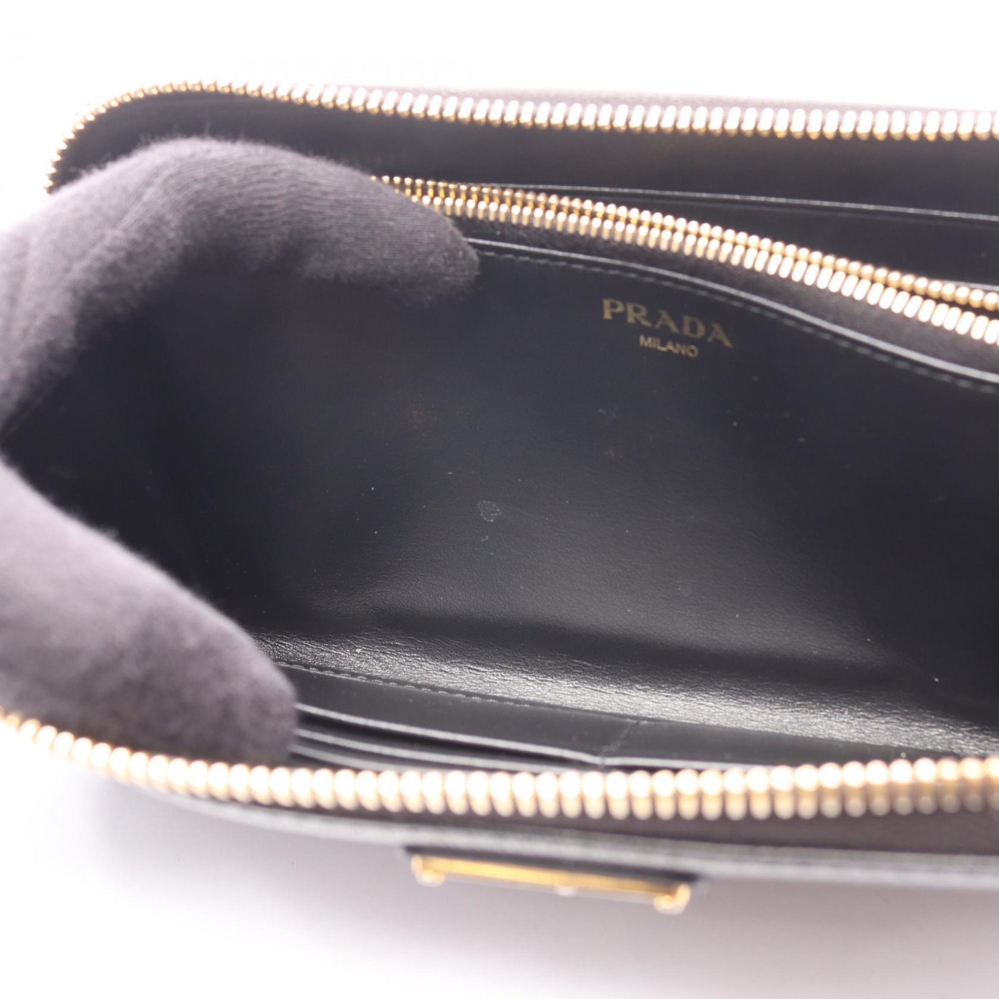 Prada Black Leather Long Wallet (Bi-Fold) (Pre-Owned)