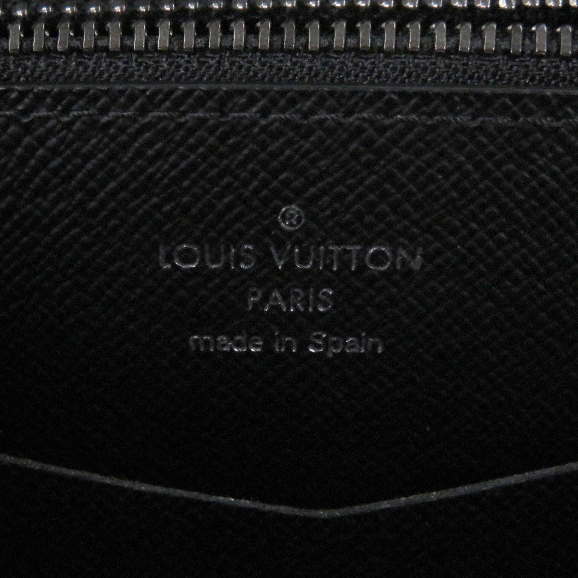 Louis Vuitton Black Monogram Eclipse Canvas Long Wallet (Bi-Fold) (Pre-Owned)