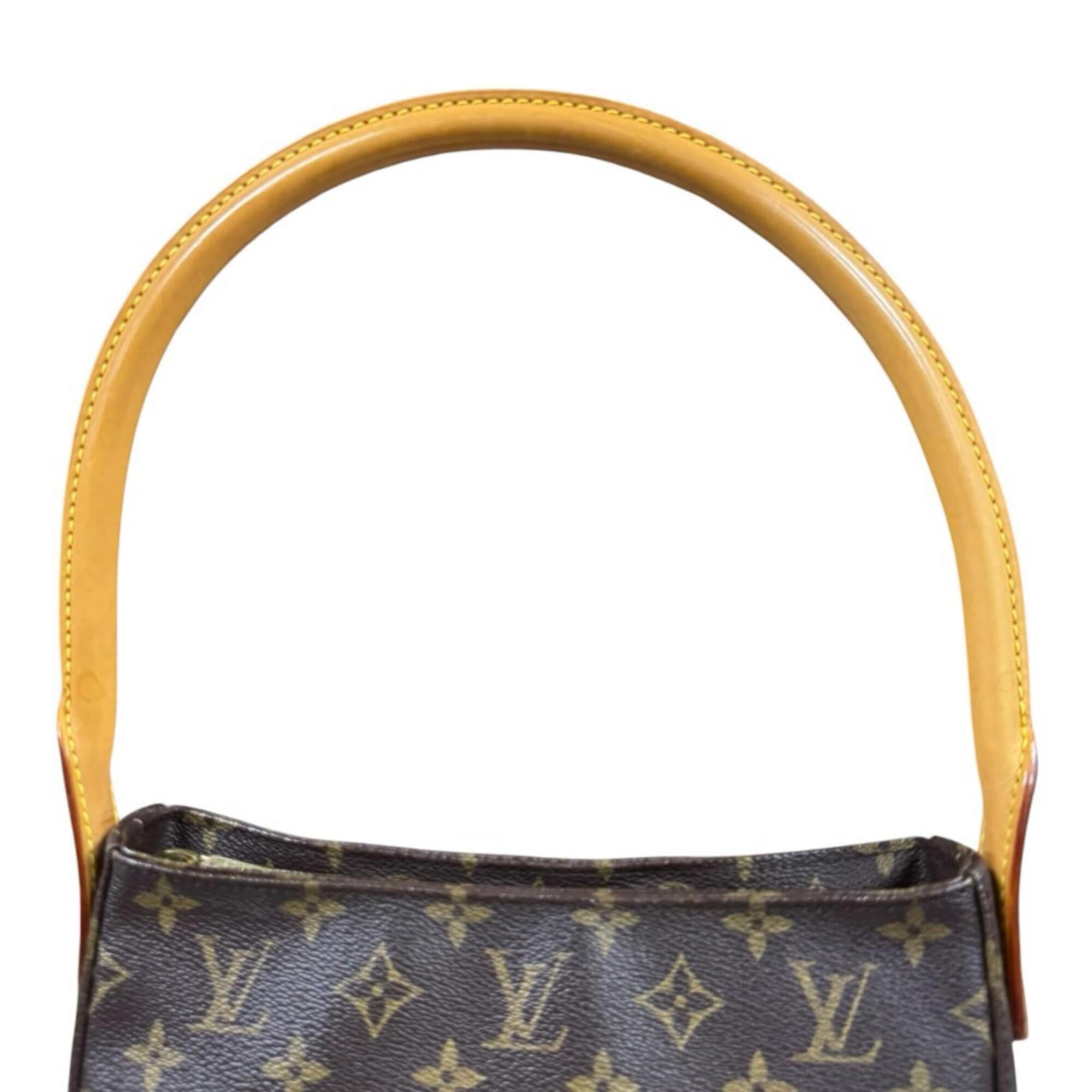 Louis Vuitton Brown Monogram Canvas Shoulder Bag (Pre-Owned)