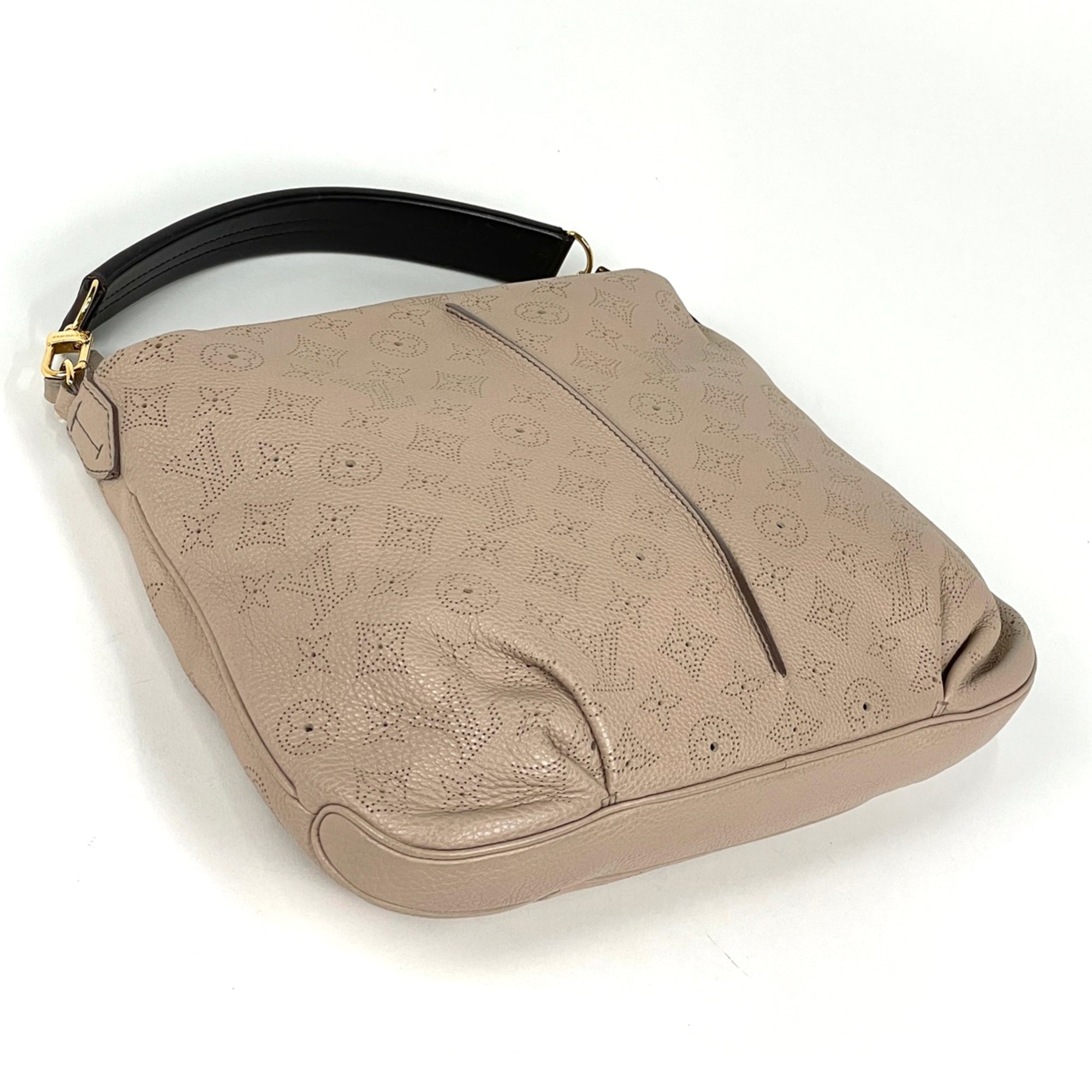 Louis Vuitton Beige Sable Monogram Shoulder Bag (Pre-Owned)