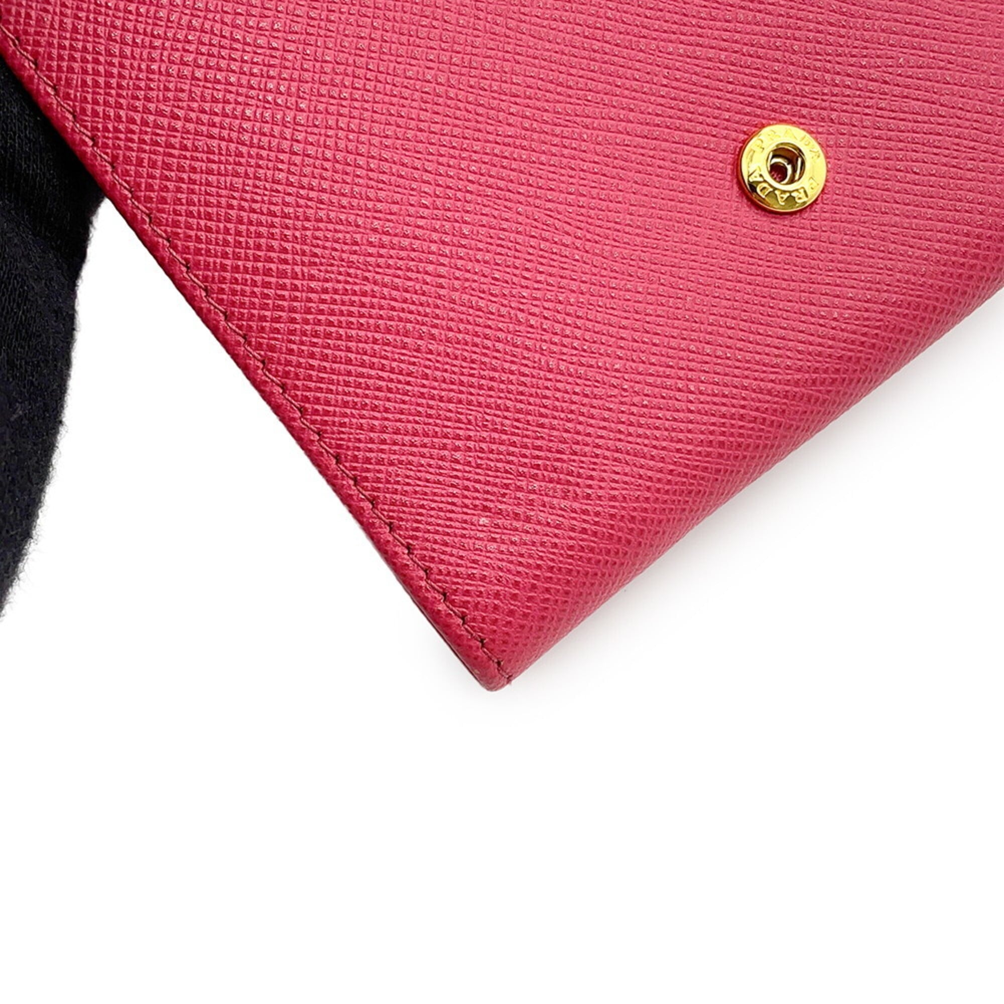 Prada Pink Leather Wallet (Tri-Fold) (Pre-Owned)