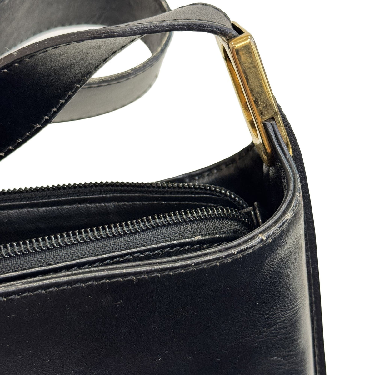 Bally Black Leather Pochette Shoulder Bag (Pre-Owned)