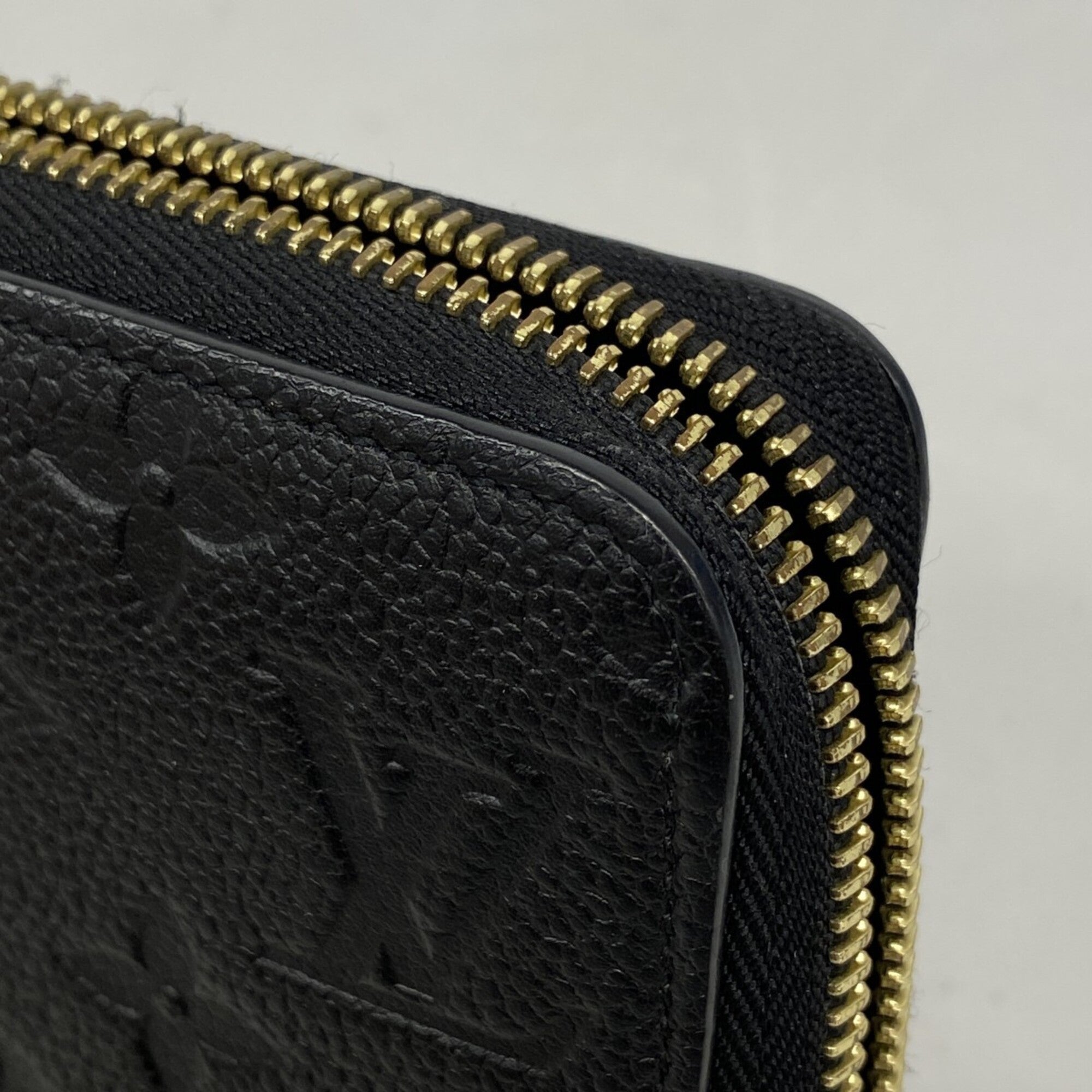 Louis Vuitton Noir Long Wallet (Bi-Fold) (Pre-Owned)