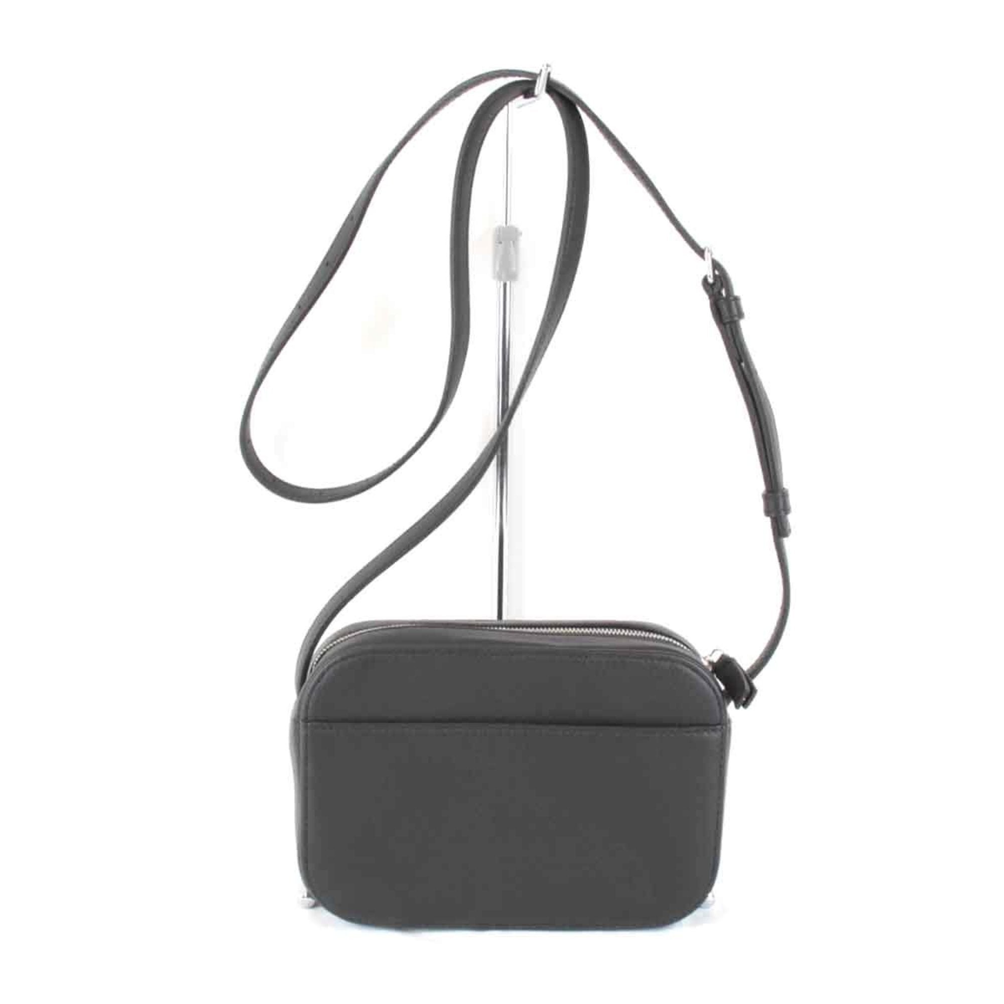 Balenciaga Black Leather Shoulder Bag (Pre-Owned)