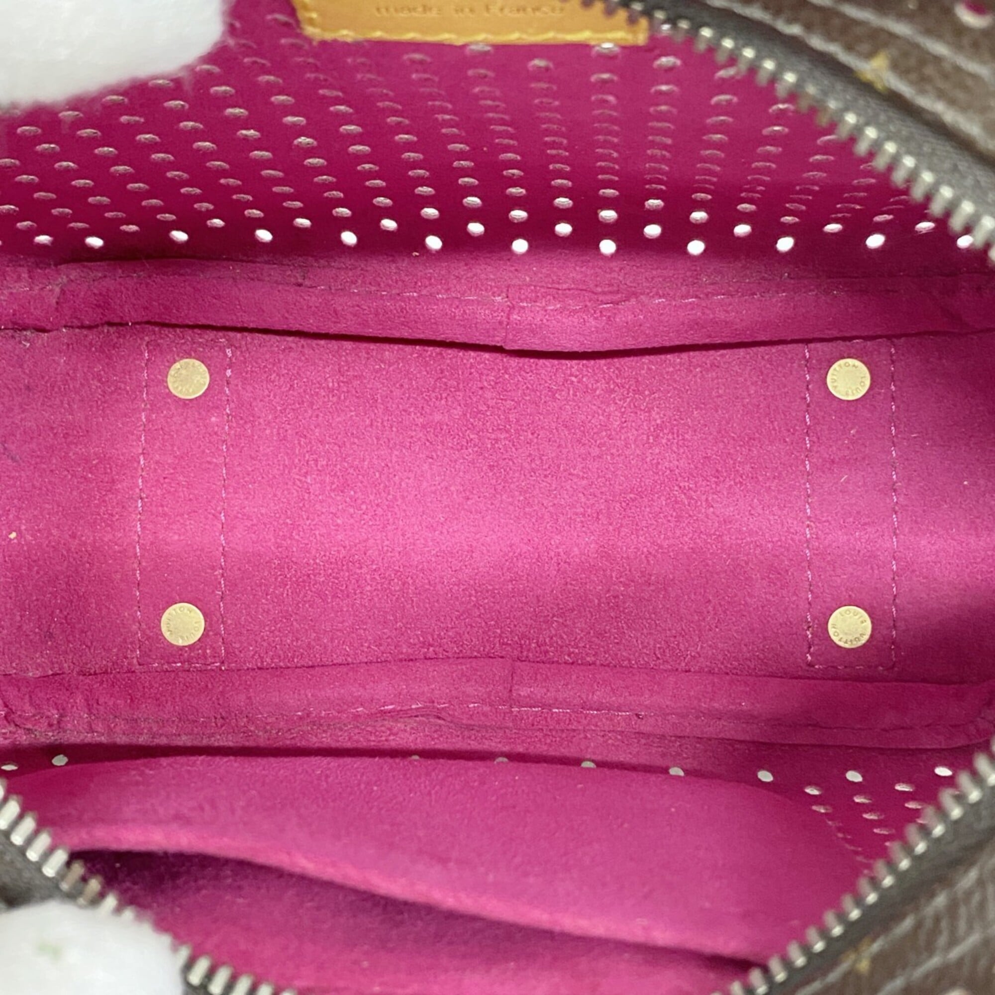 Louis Vuitton Brown Fuchsia Shoulder Bag (Pre-Owned)