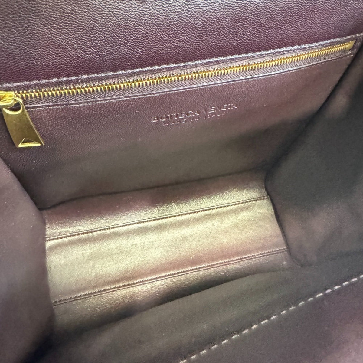 Bottega Veneta Bordeaux Leather Shoulder Bag (Pre-Owned)