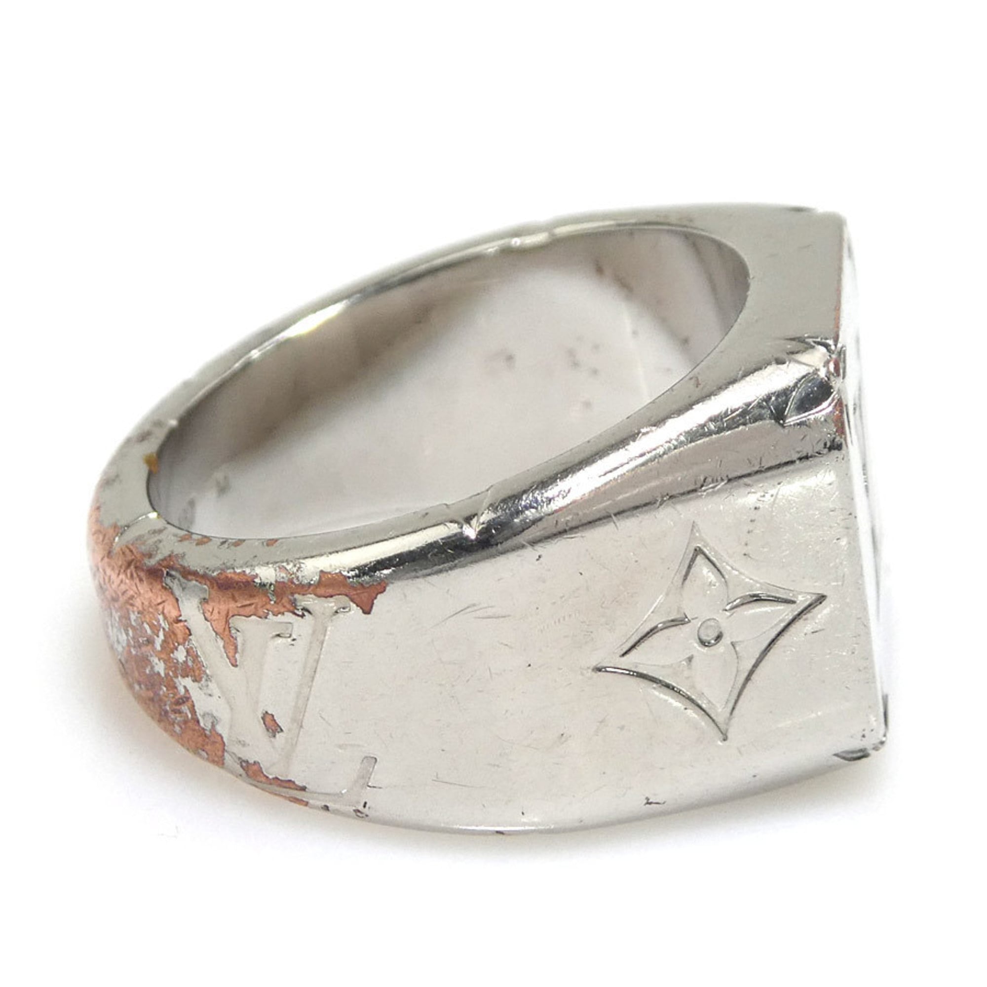 Louis Vuitton Silver Metal Band Ring (Pre-Owned)