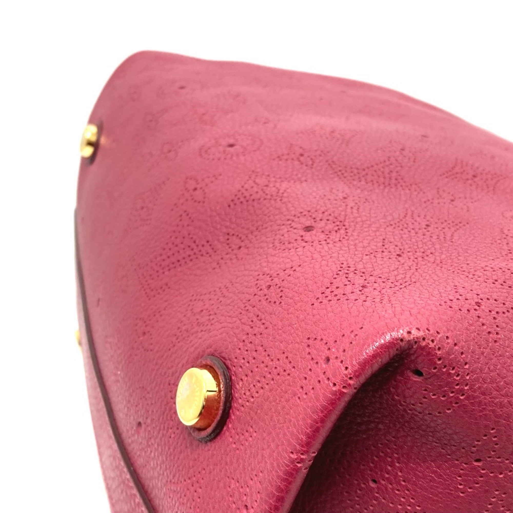 Louis Vuitton Red Other Handbag (Pre-Owned)