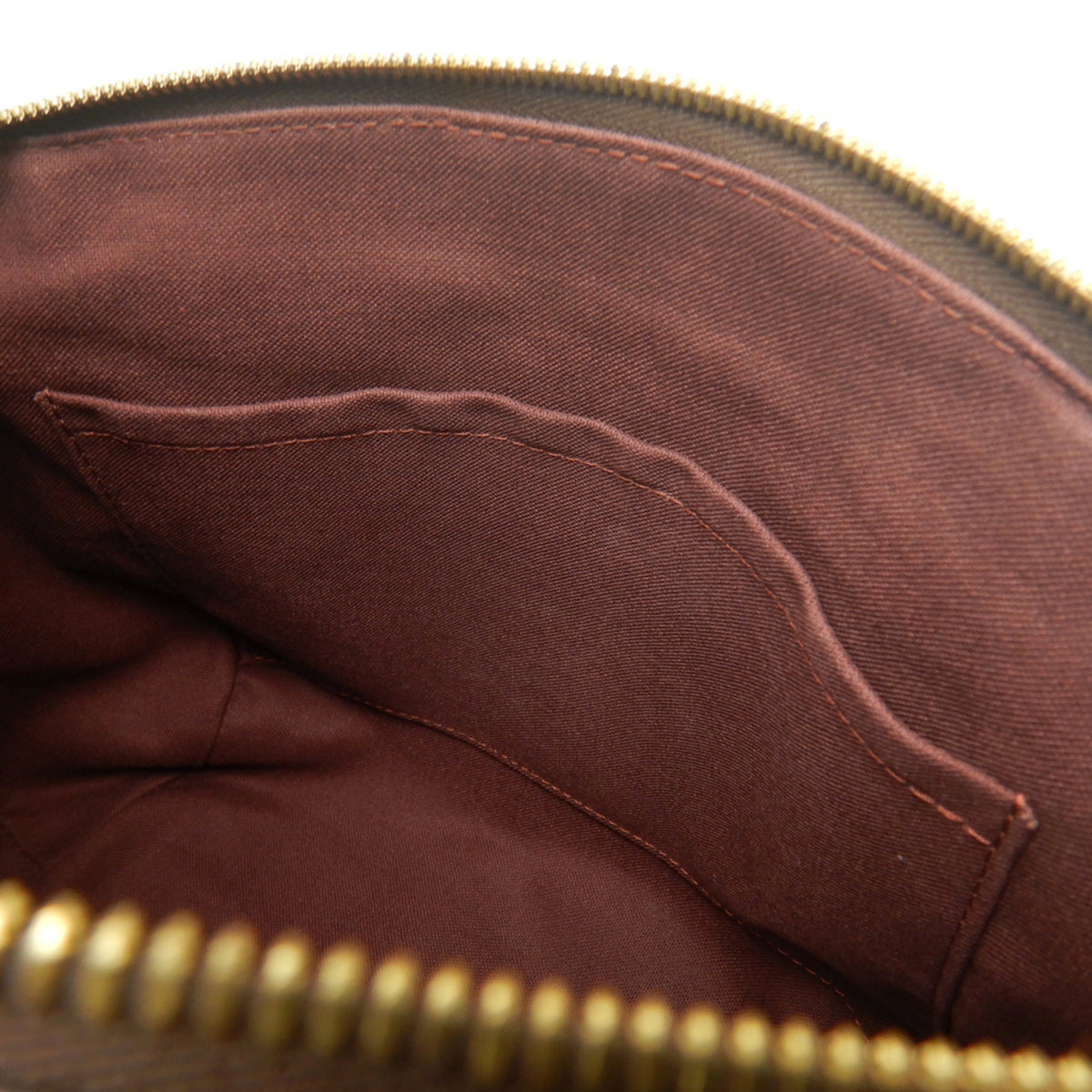Louis Vuitton Brown Monogram Monogram Canvas Handbag (Pre-Owned)