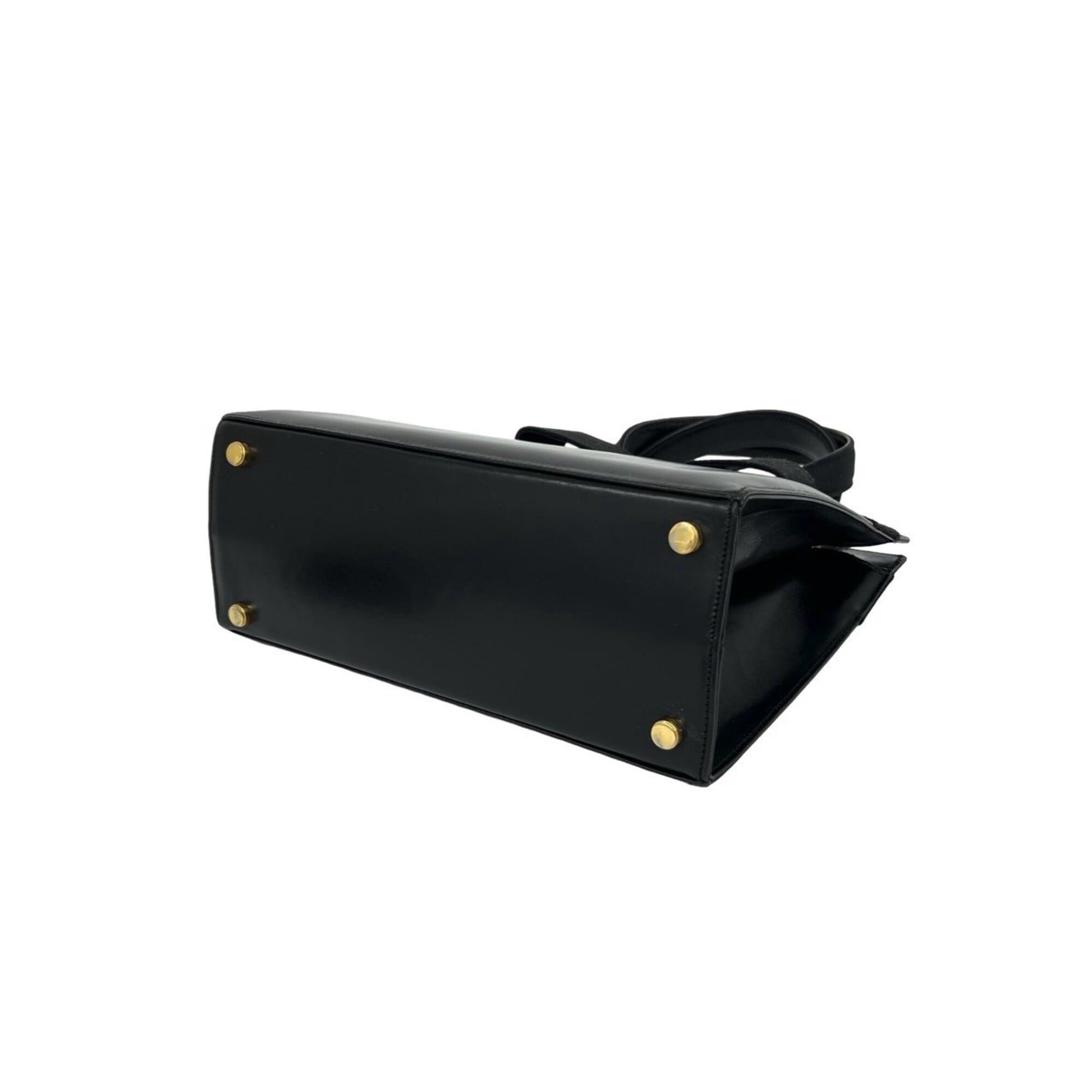Salvatore Ferragamo Black Leather Handbag Shoulder Bag (Pre-Owned)
