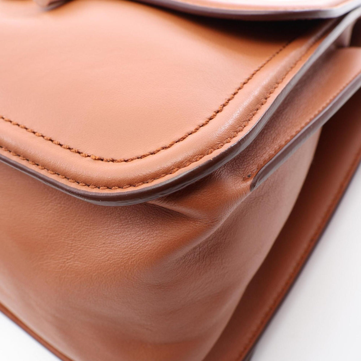 Tod's Brown Leather Handbag (Pre-Owned)