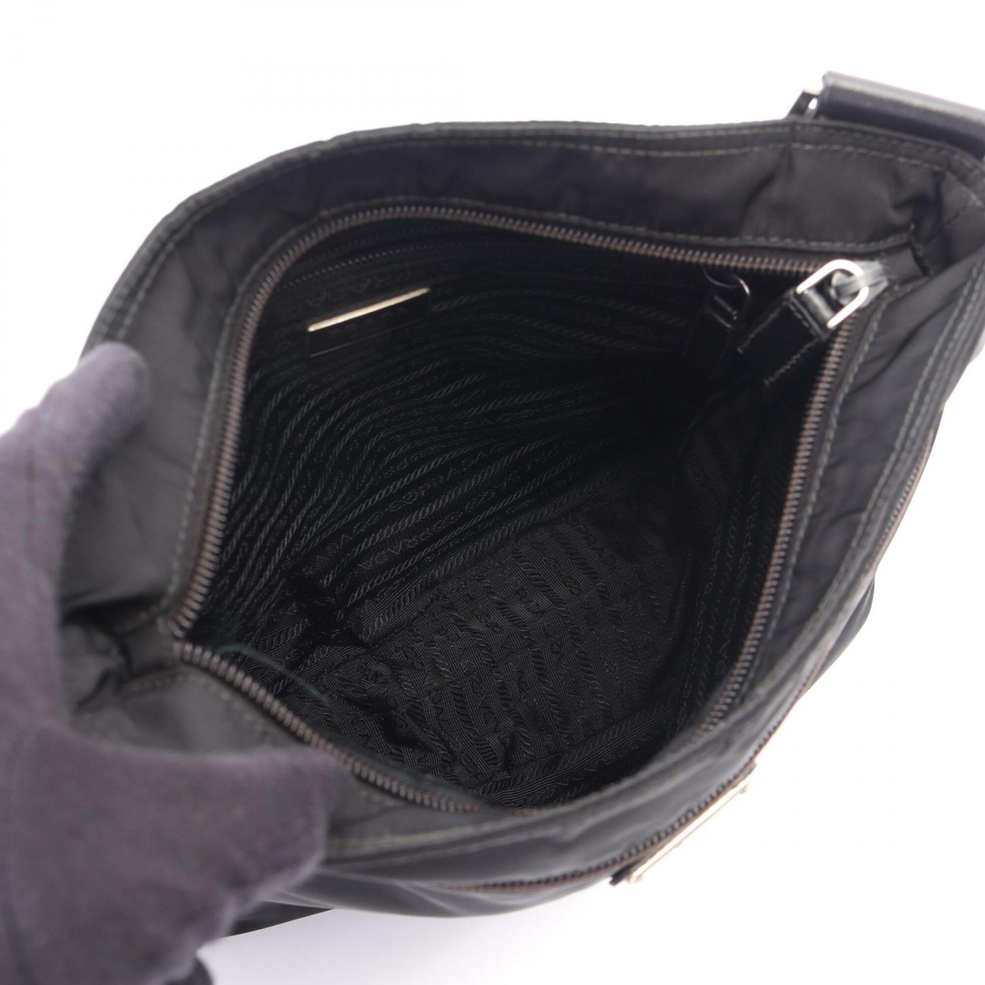 Prada Black Nylon Leather Handbag Shoulder Bag (Pre-Owned)