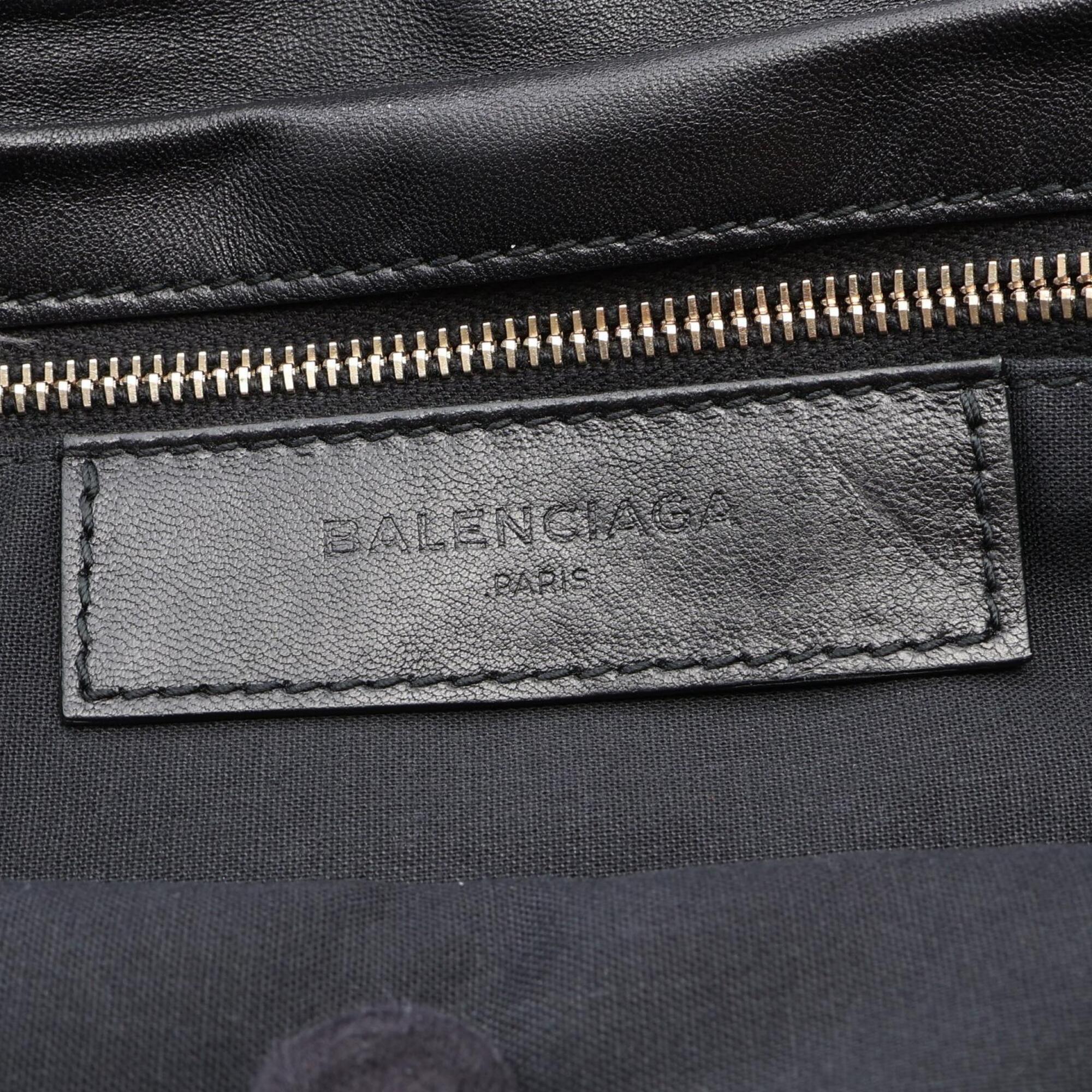 Balenciaga Black Leather Clutch Bag Handbag (Pre-Owned)