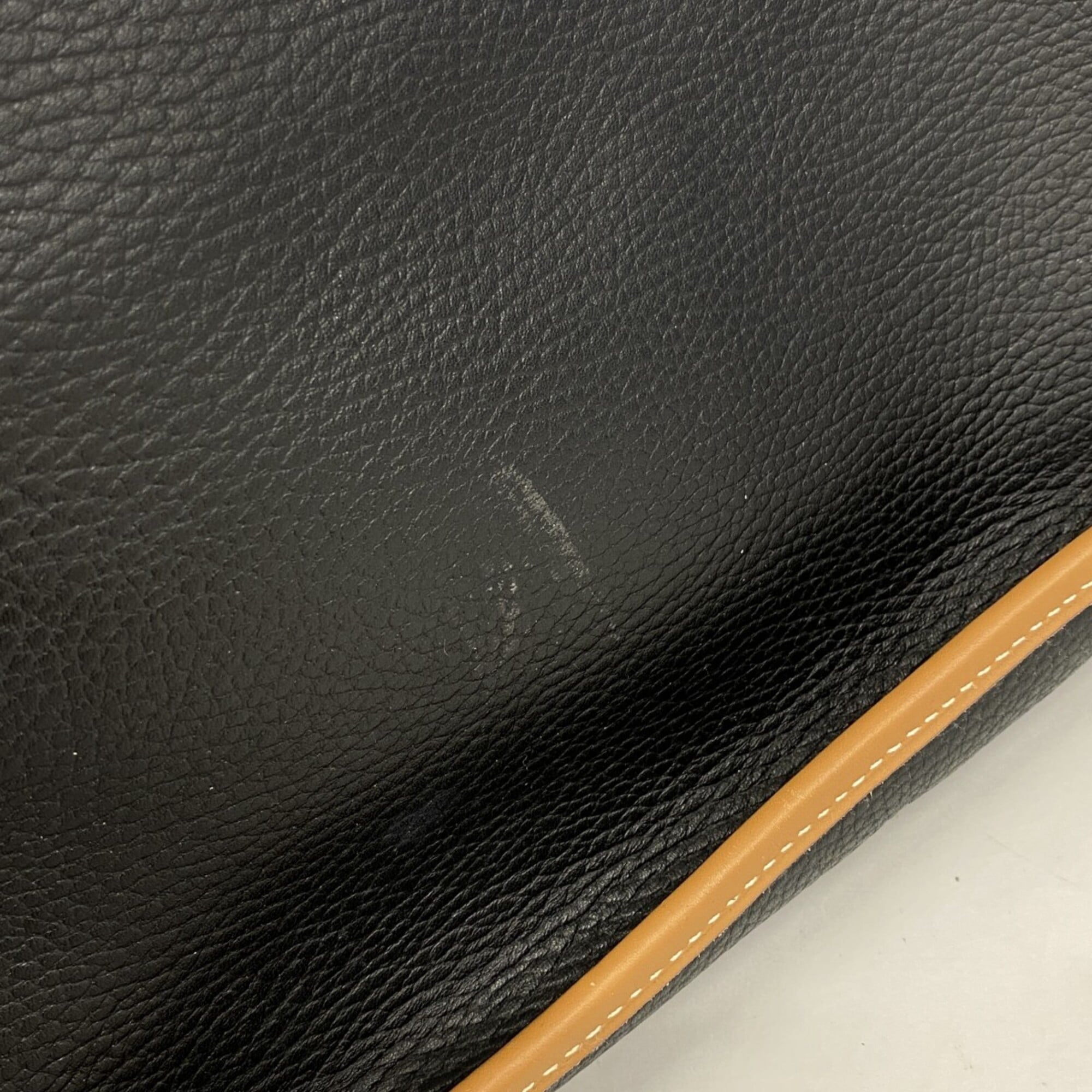 Hermes Black Gold Ardennes Leather Shoulder Bag (Pre-Owned)