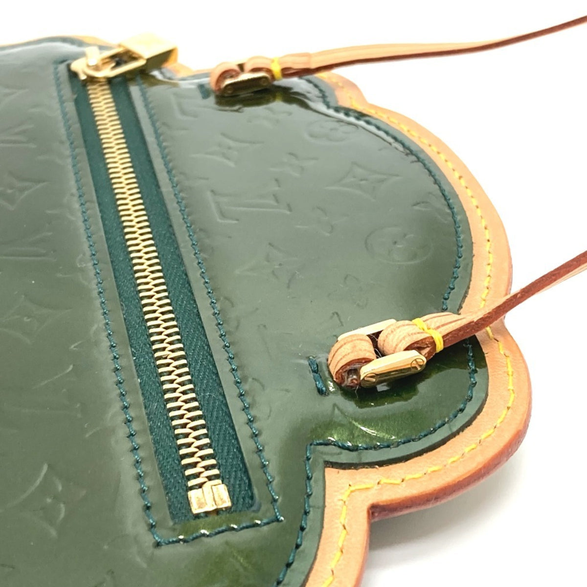 Louis Vuitton Green Monogram Vernis Pochette Shoulder Bag (Pre-Owned)