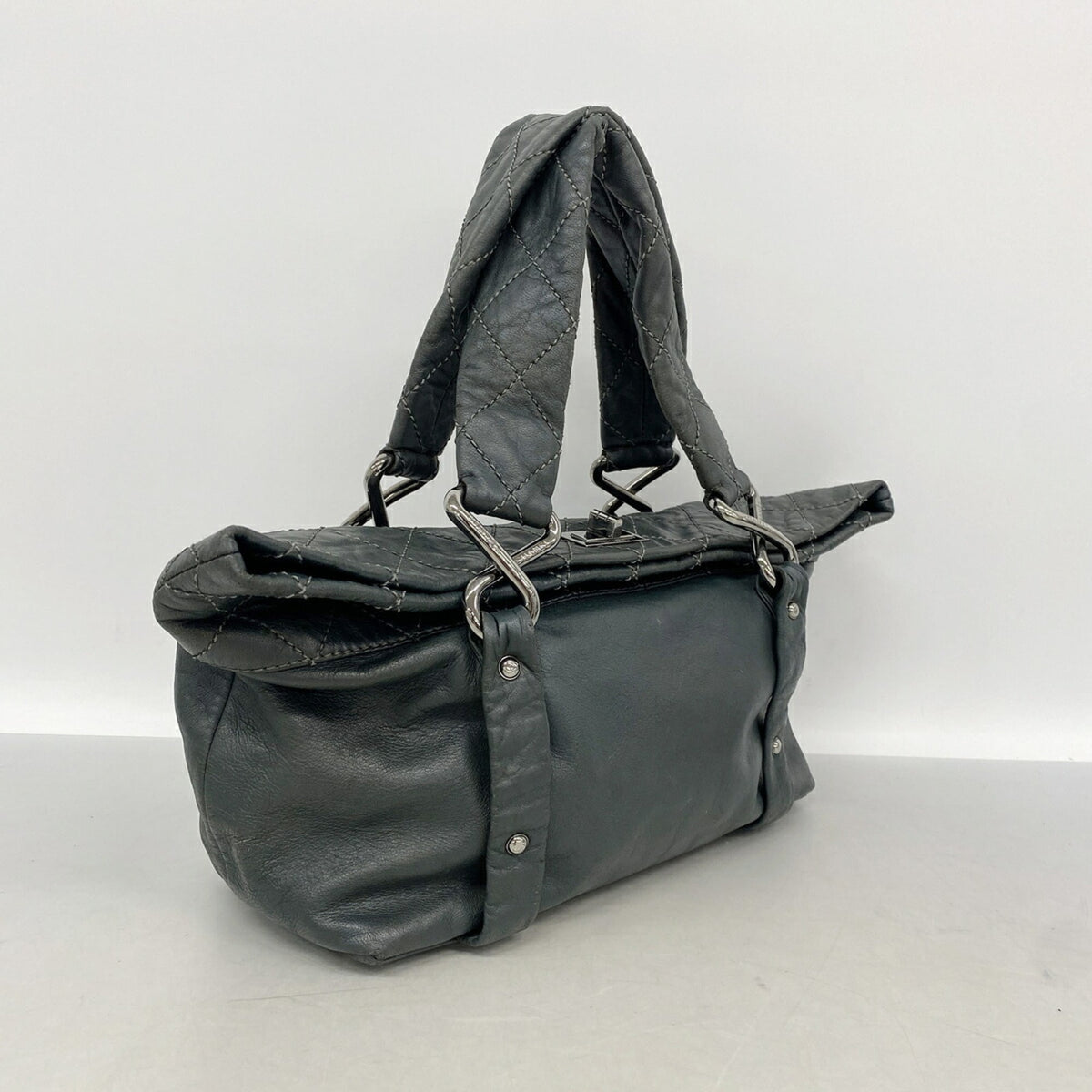 Chanel Dark Green Leather Tote Bag (Pre-Owned)