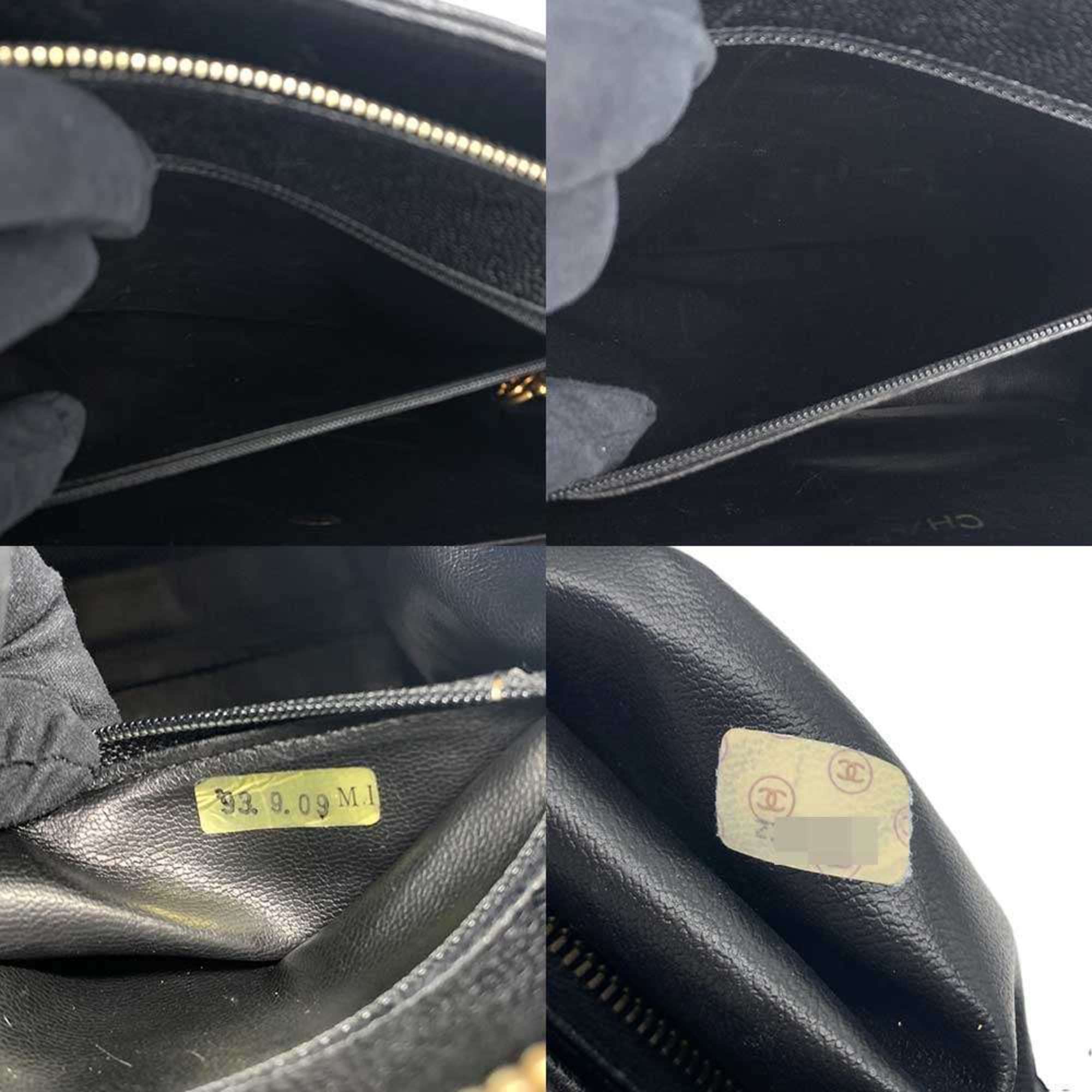 Chanel Black Grained Calfskin Handbag Tote Bag (Pre-Owned)