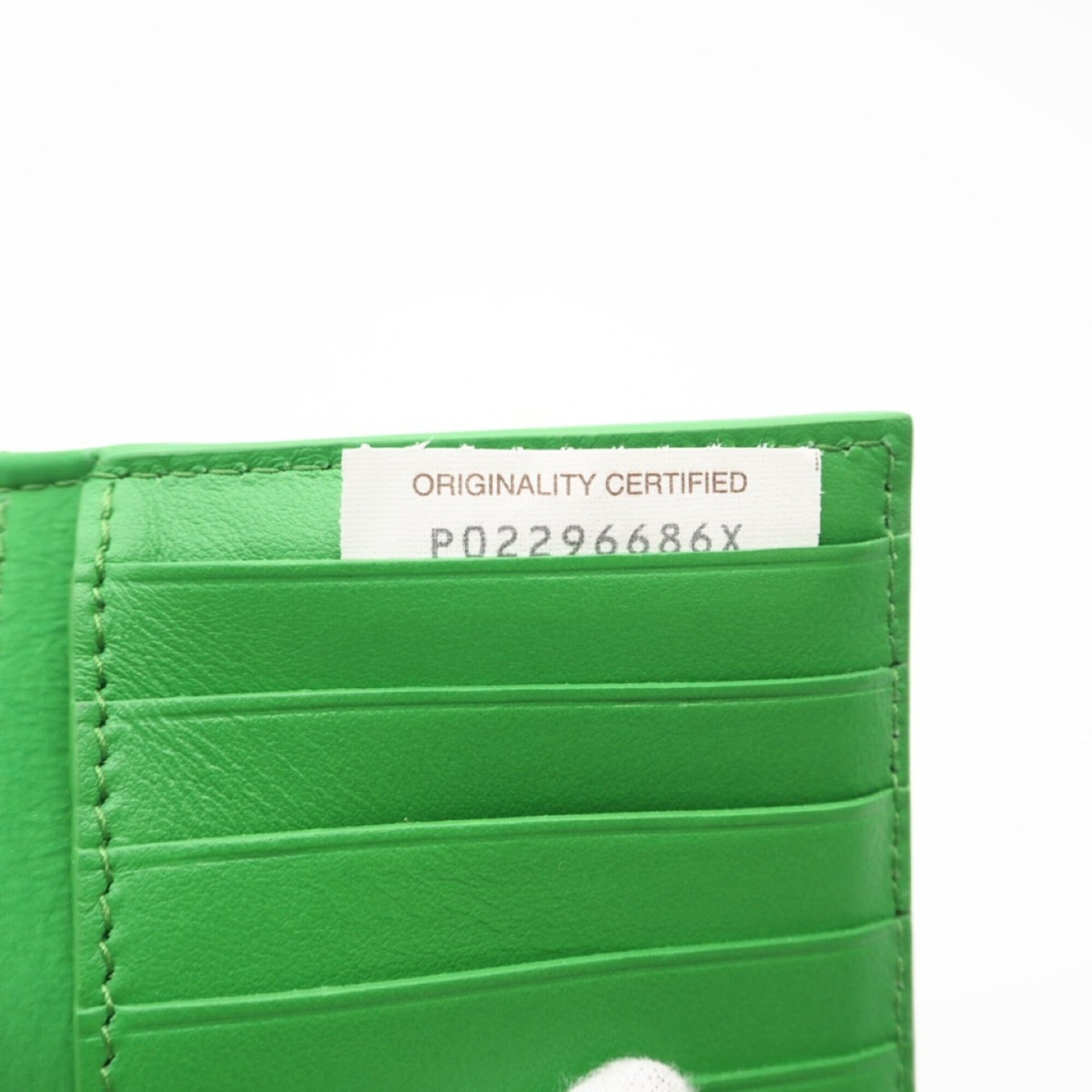 Bottega Veneta Green Leather Long Wallet (Bi-Fold) (Pre-Owned)