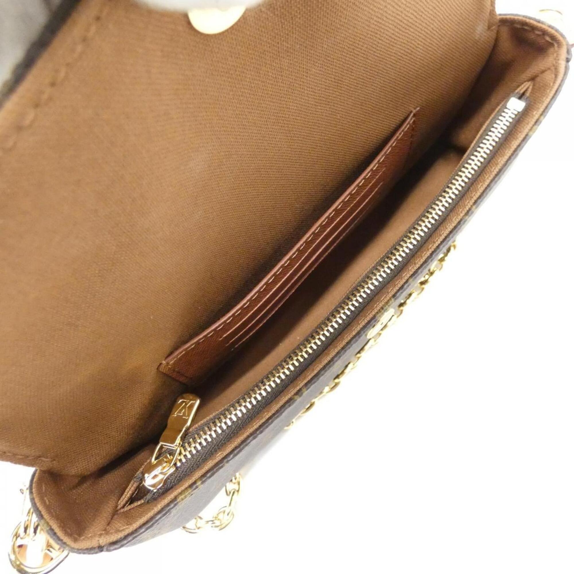 Louis Vuitton Marron Coated Canvas Shoulder Bag (Pre-Owned)