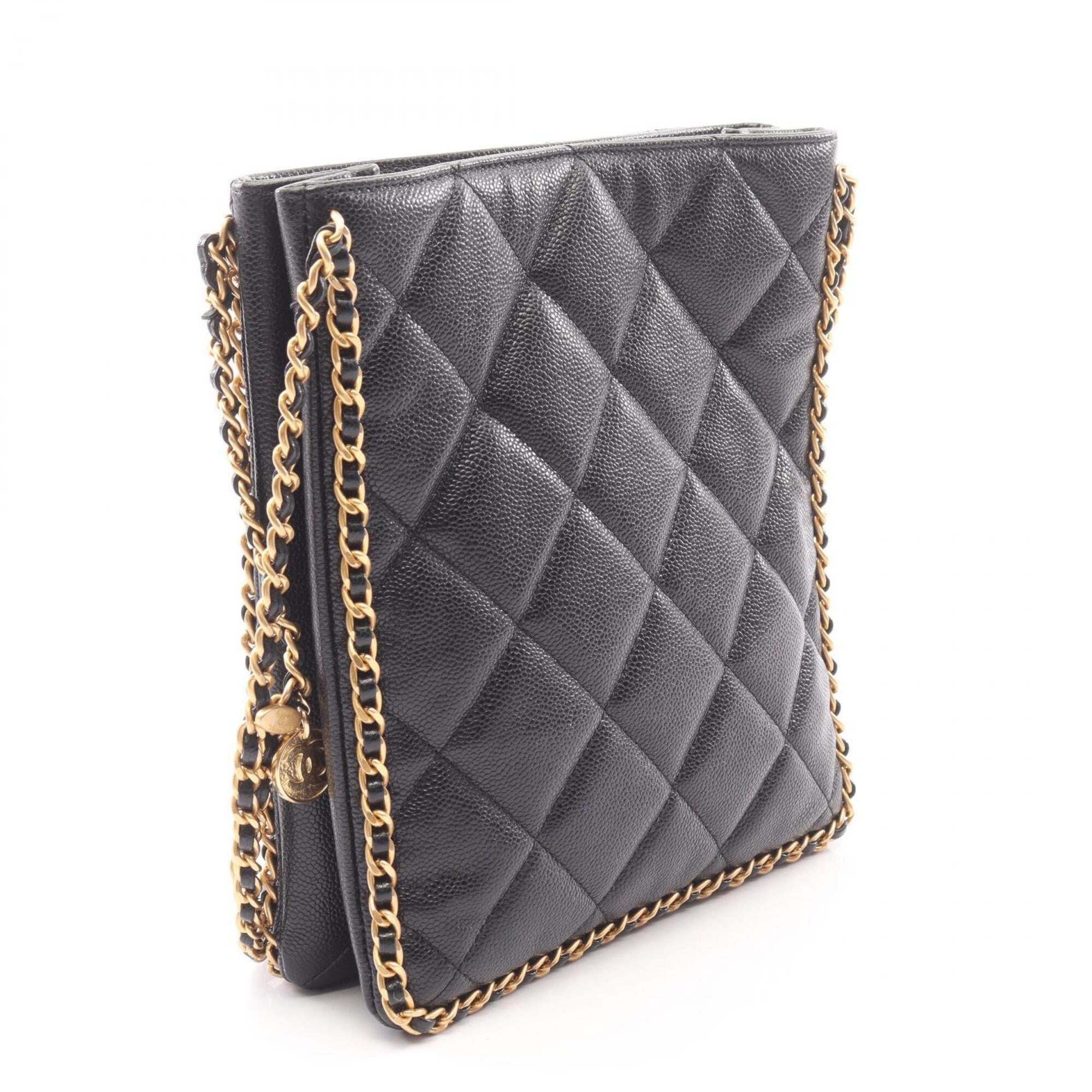Chanel Black Grained Calfskin Handbag Shoulder Bag (Pre-Owned)