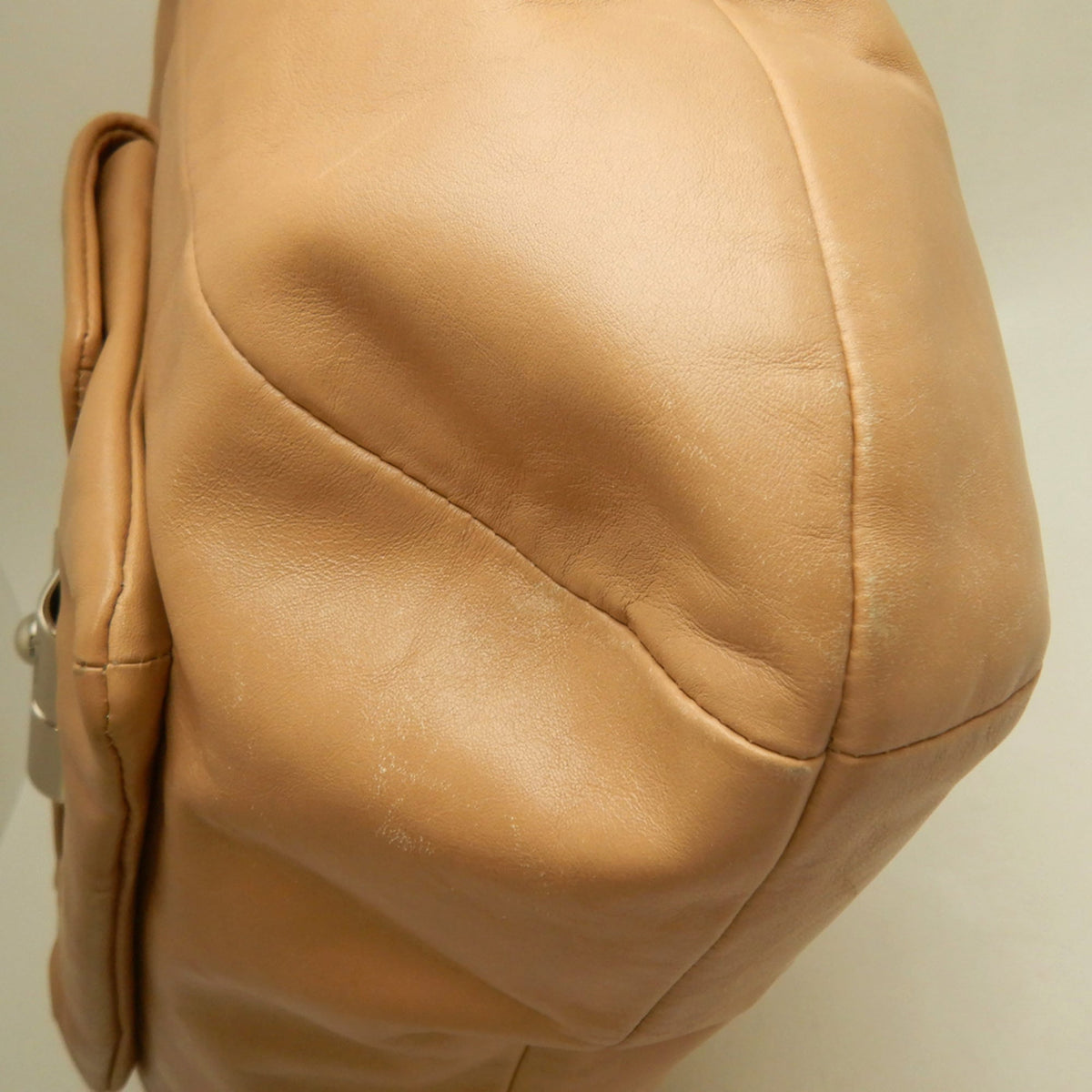 Coach Kristin Beige Leather Shoulder Bag (Pre-Owned)