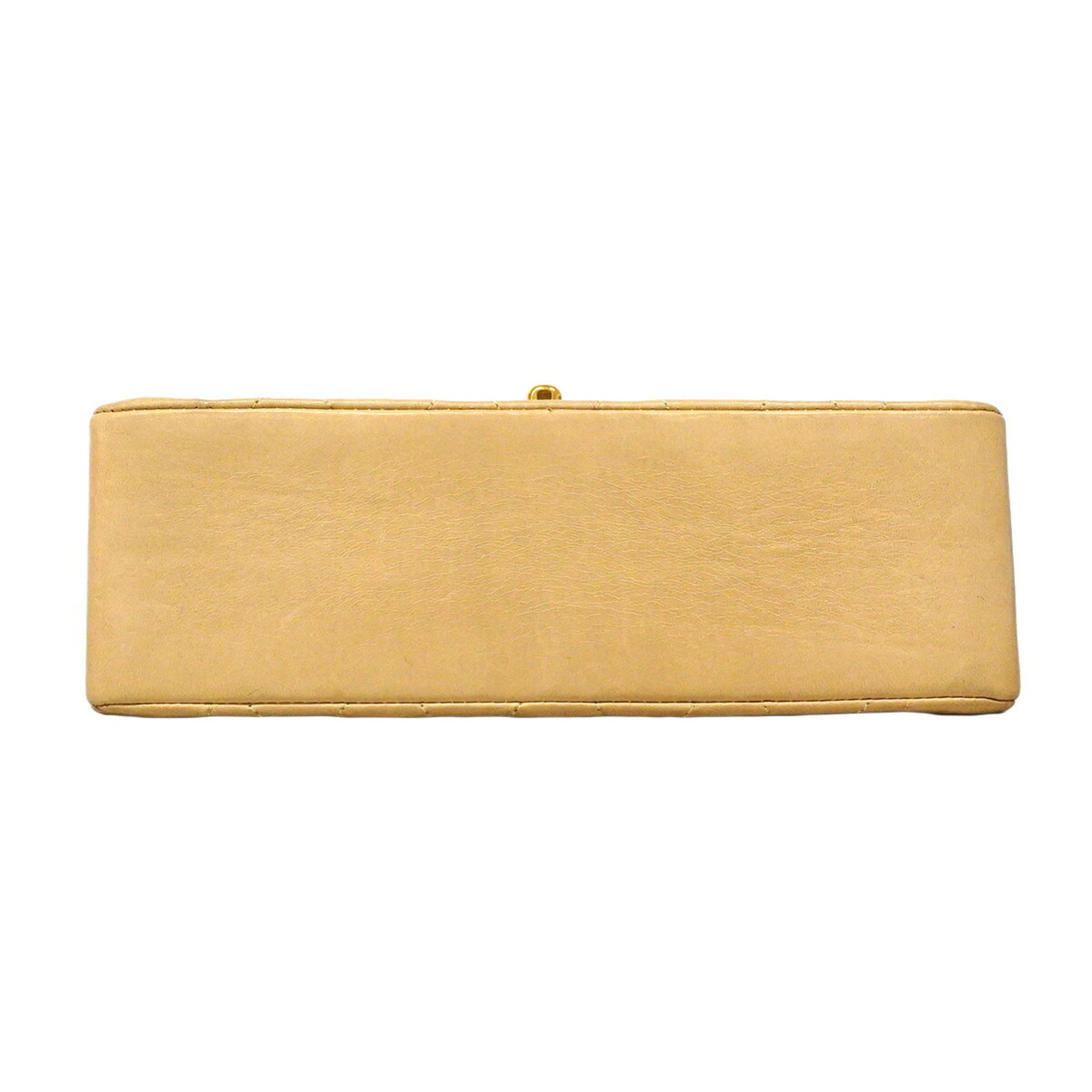 Chanel Beige Leather Shoulder Bag (Pre-Owned)