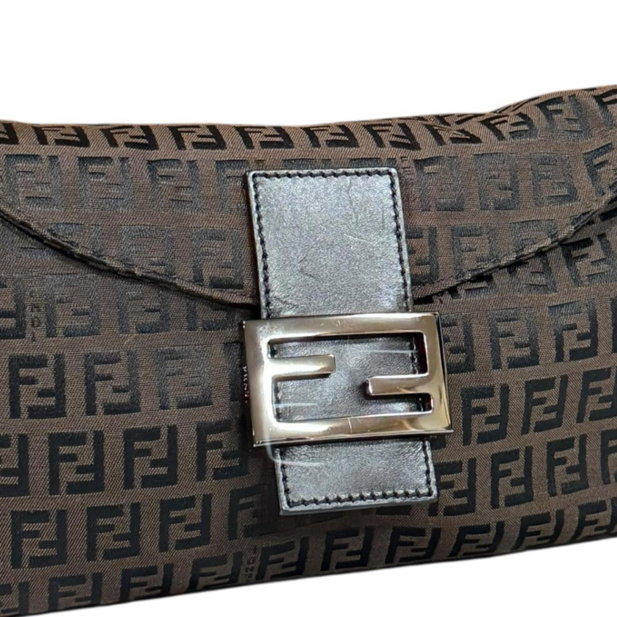 Fendi Brown Canvas Leather Handbag (Pre-Owned)