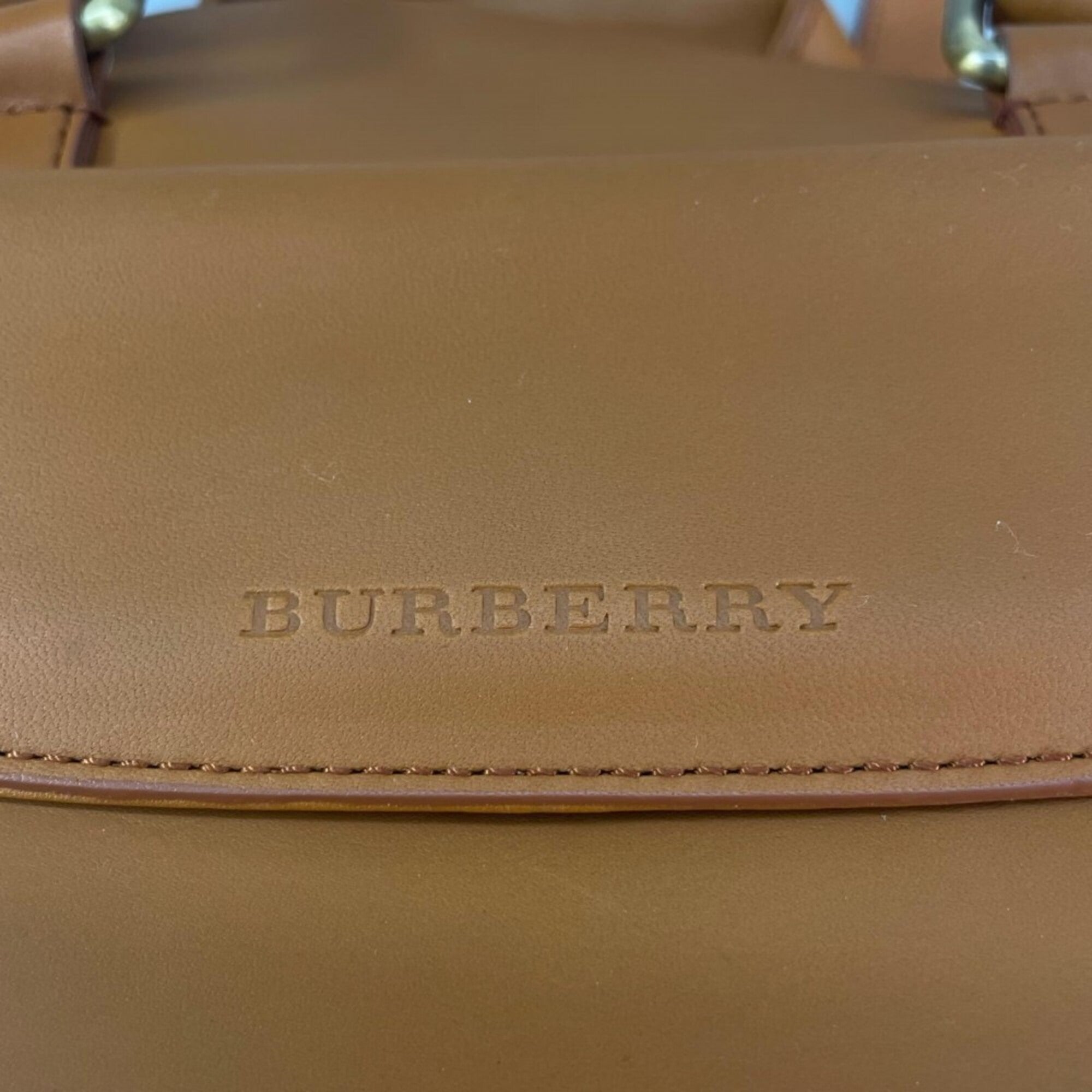 Burberry Brown Leather Handbag (Pre-Owned)