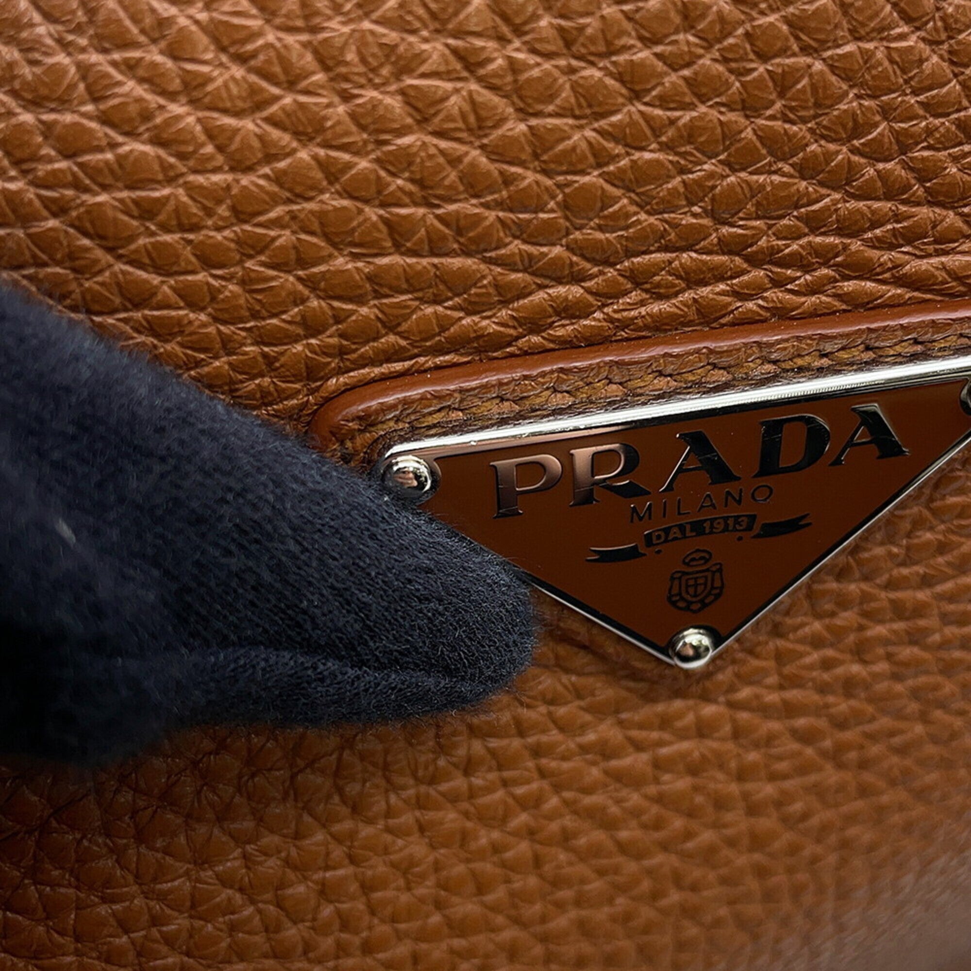 Prada Brown Handbag Shoulder Bag (Pre-Owned)