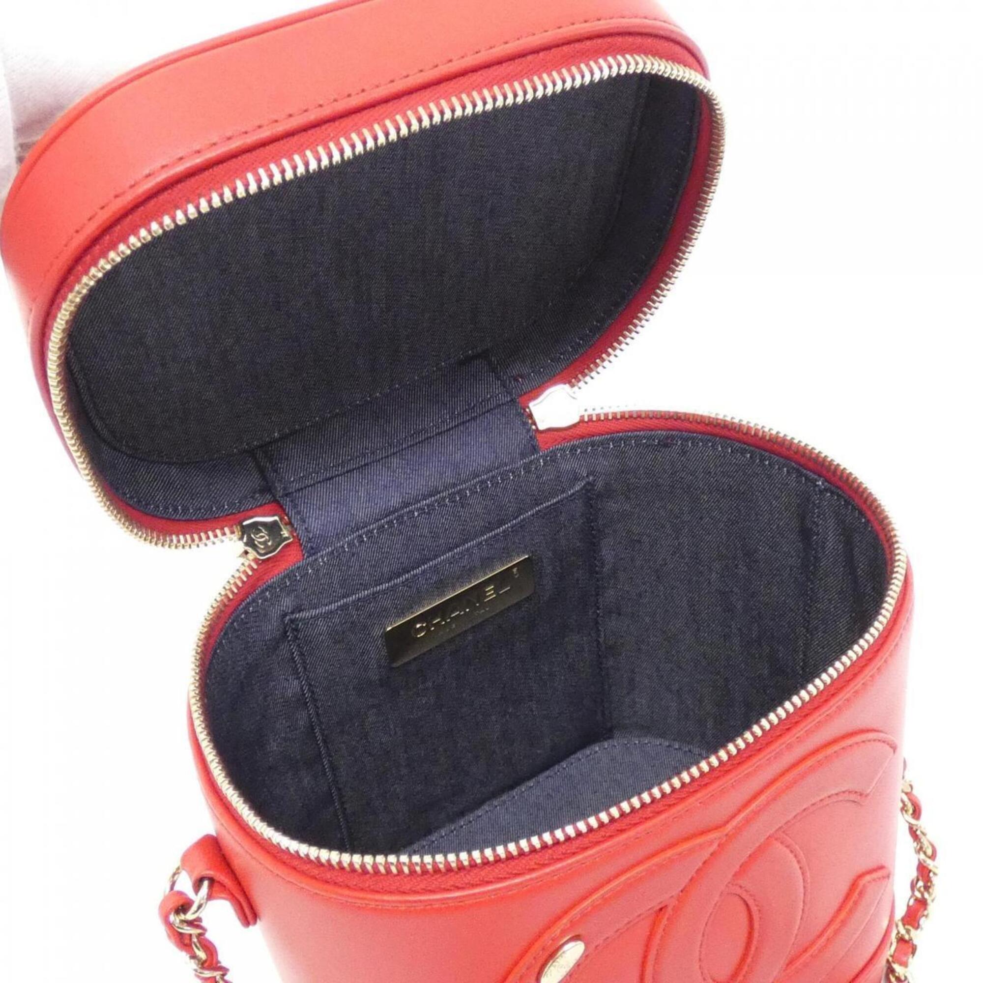 Chanel Red Color Leather Handbag (Pre-Owned)