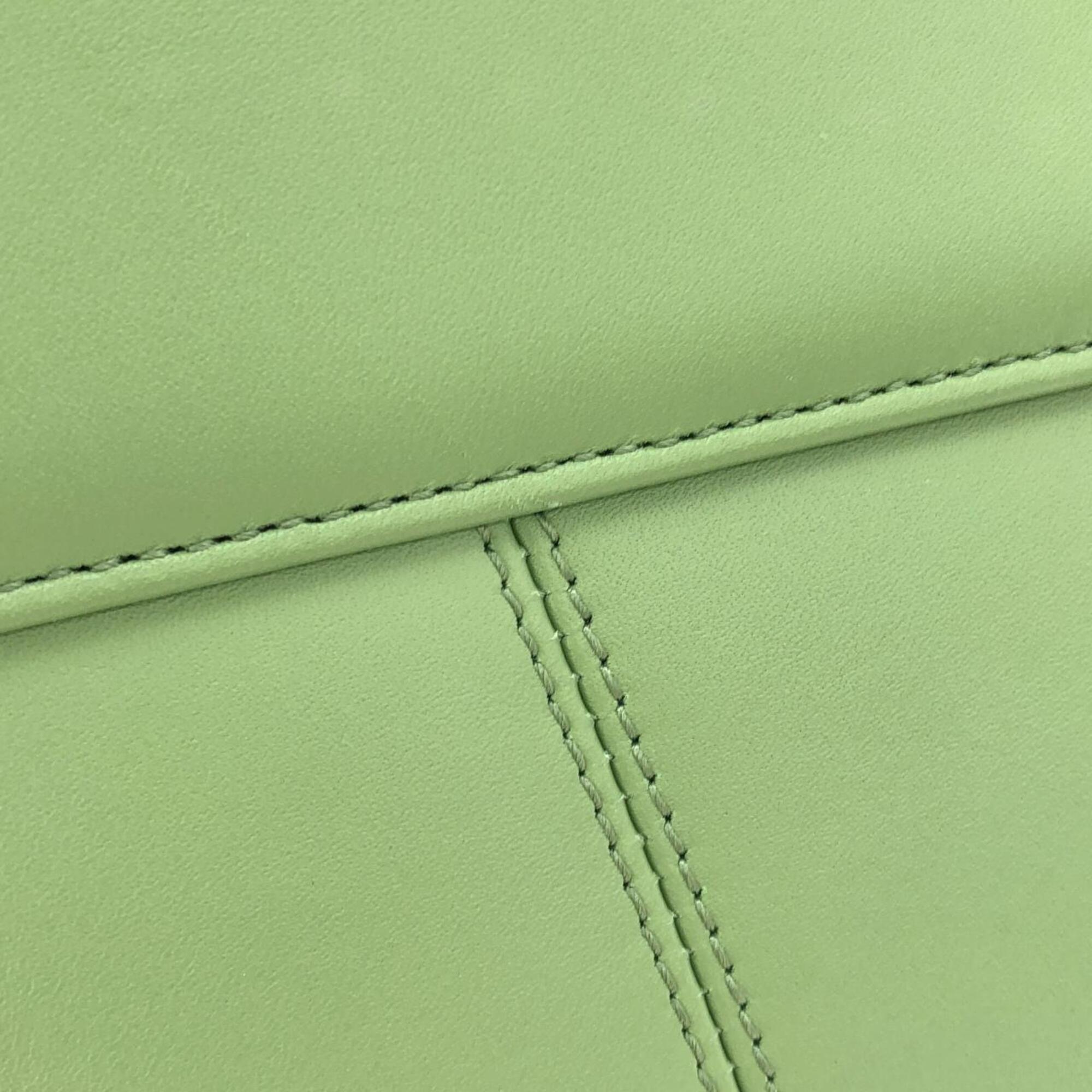 Gucci Light Green Leather Handbag (Pre-Owned)