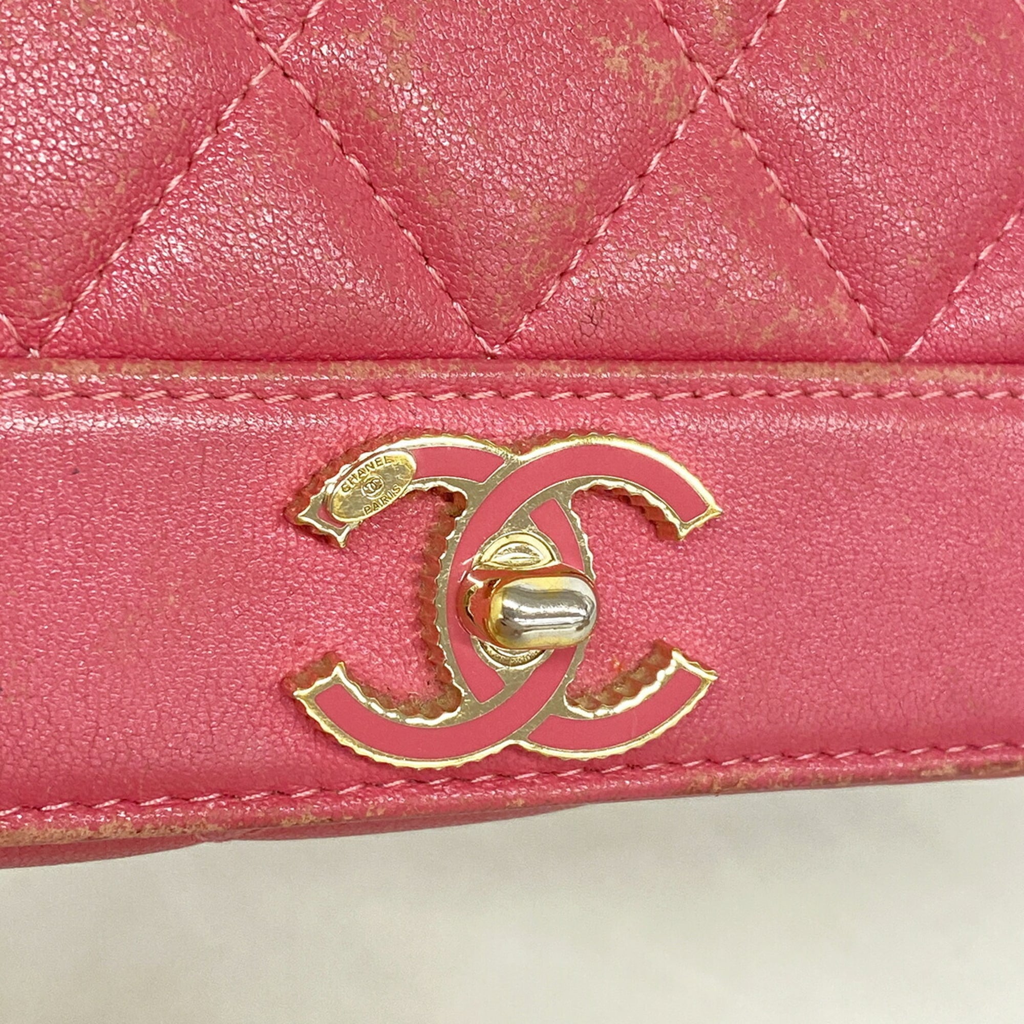 Chanel Pink Leather Long Wallet (Bi-Fold) (Pre-Owned)