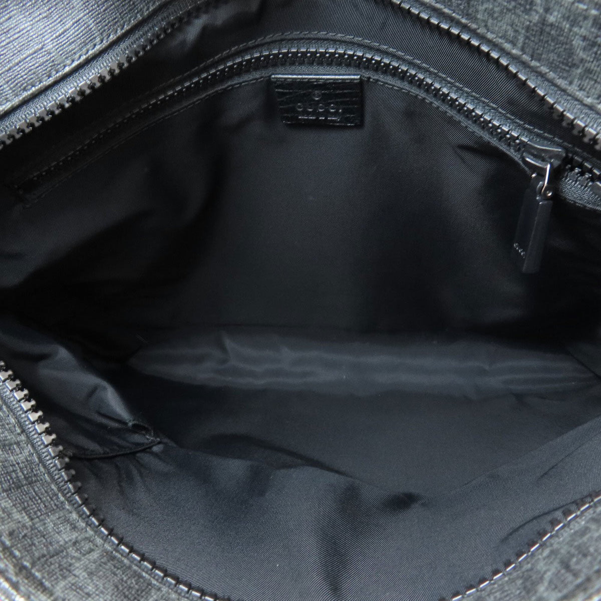 Gucci Black Pvc Messenger Bag Shoulder Bag (Pre-Owned)