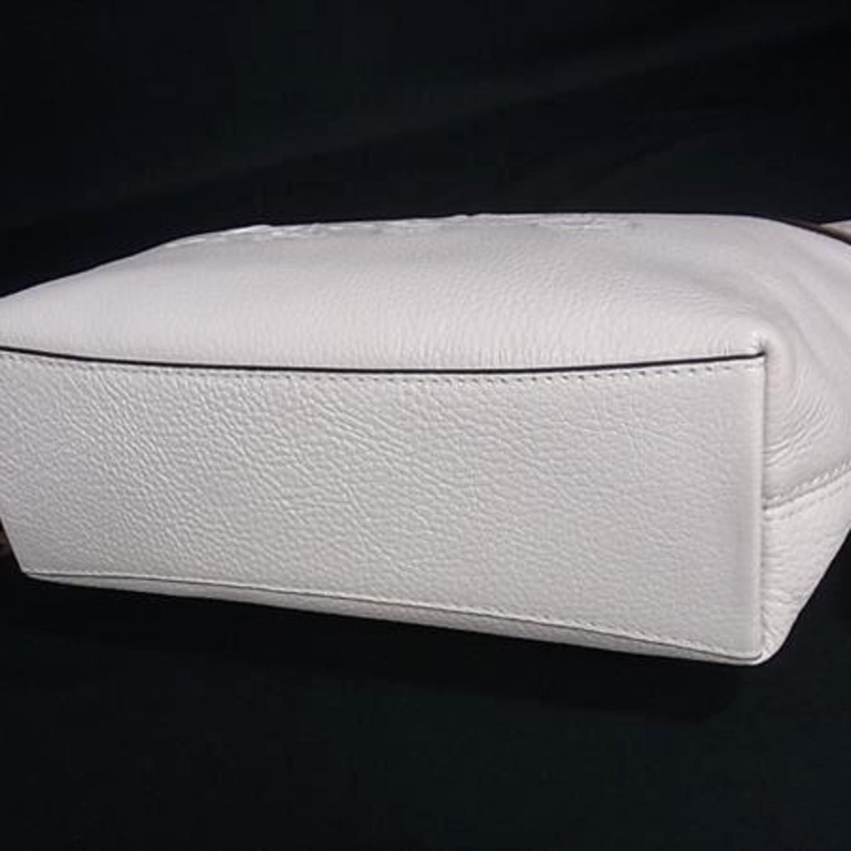 Coach White Leather Handbag Shoulder Bag (Pre-Owned)