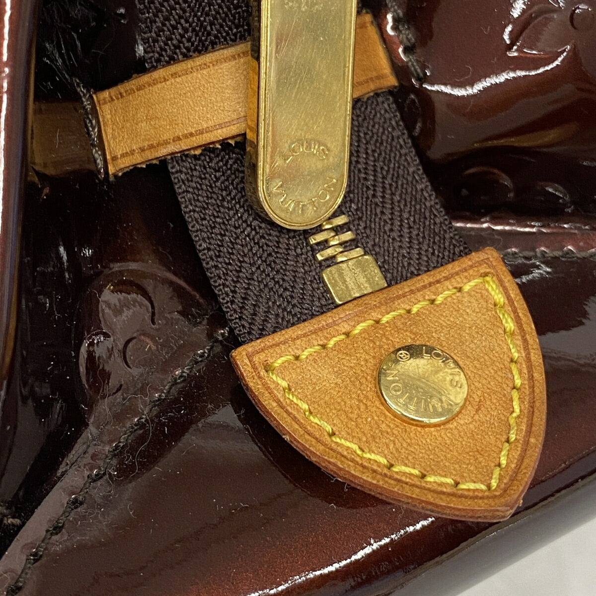 Louis Vuitton Amarante Handbag (Pre-Owned)