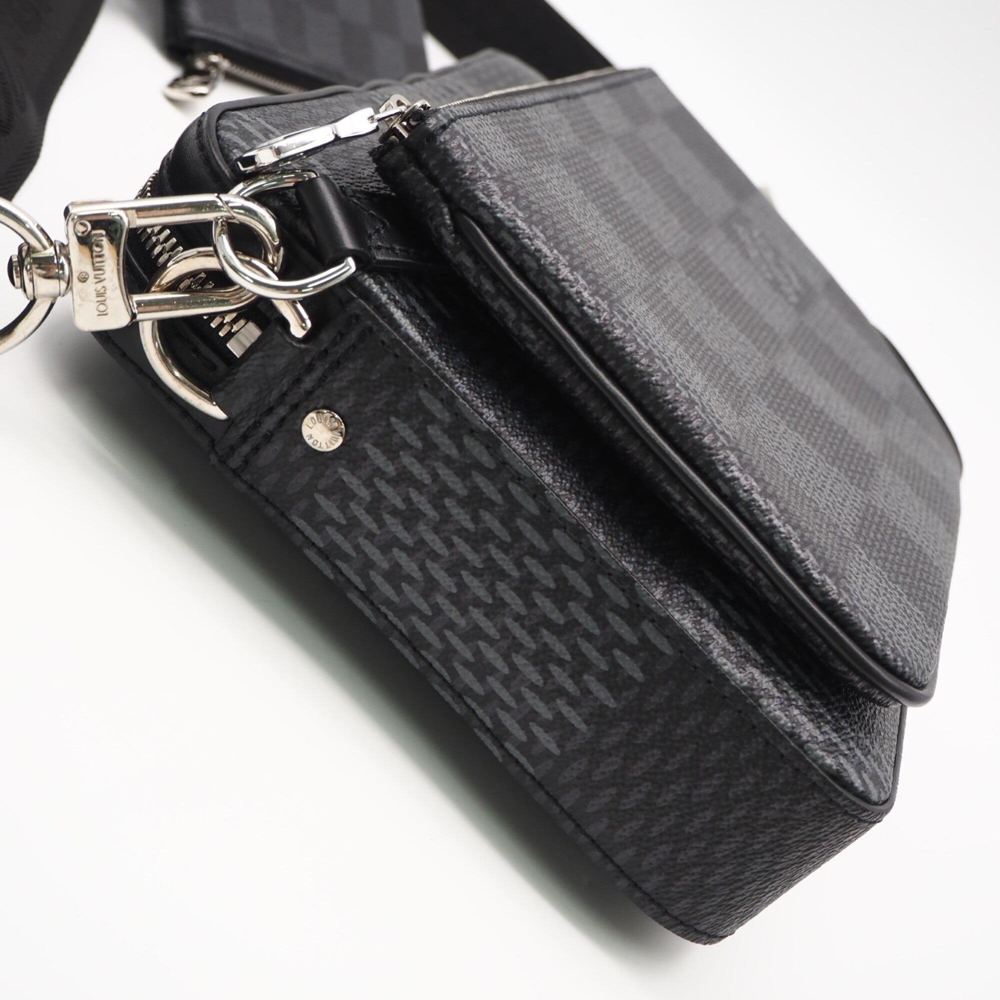 Louis Vuitton Black Gray Coated Canvas Leather Shoulder Bag (Pre-Owned)