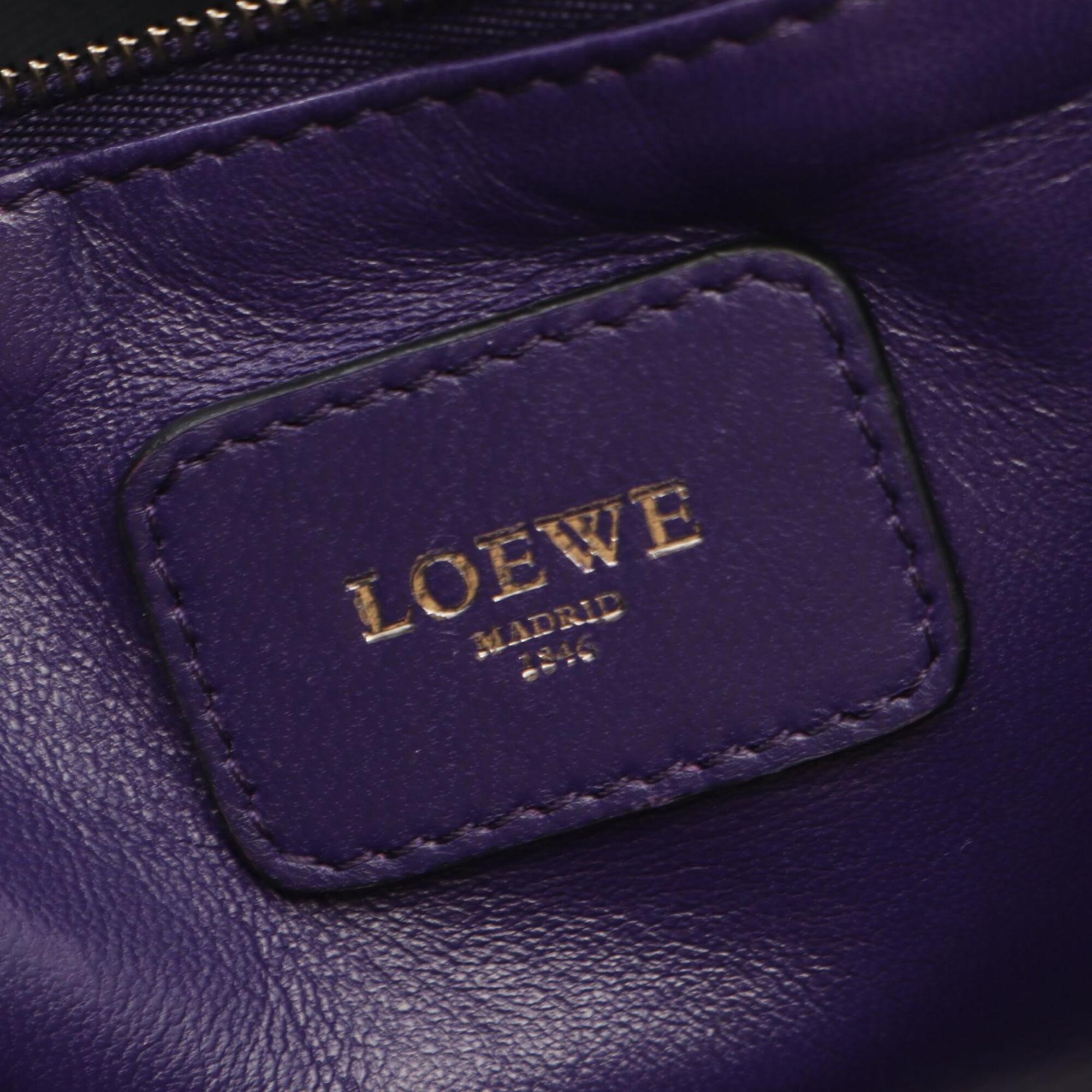 Loewe Purple Leather Handbag (Pre-Owned)