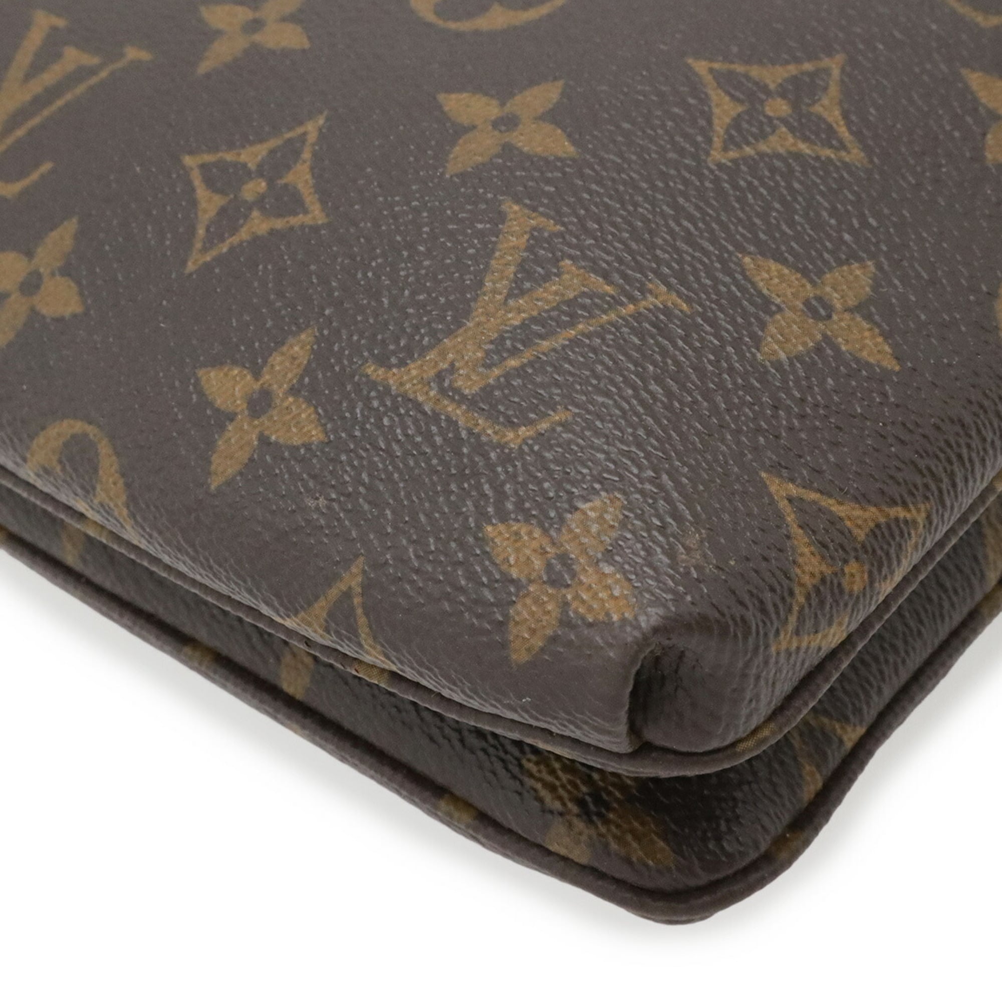 Louis Vuitton Monogram Black Noir Monogram Leather Pochette Shoulder Bag (Pre-Owned)