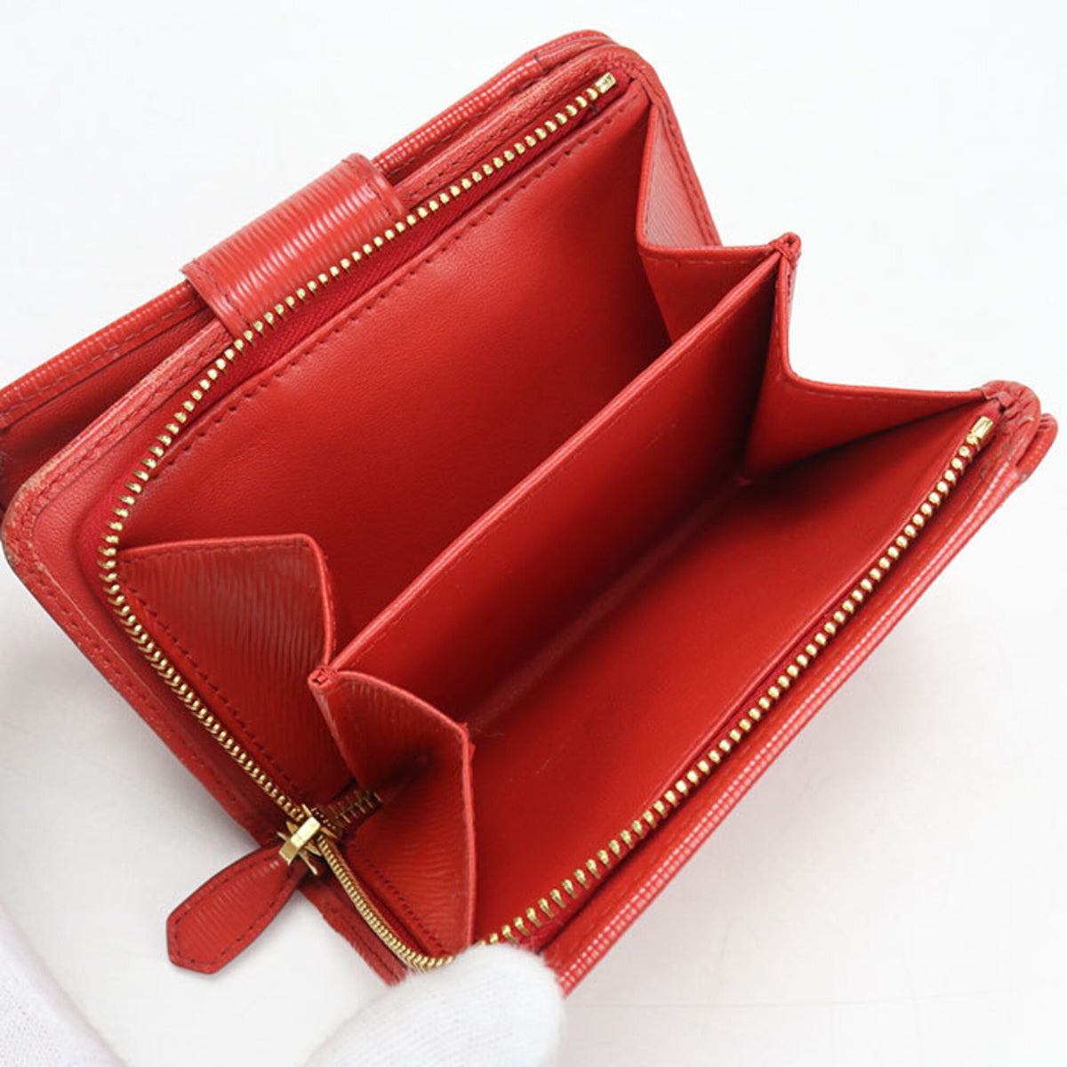 Prada Red Color Leather Wallet (Bi-Fold) (Pre-Owned)