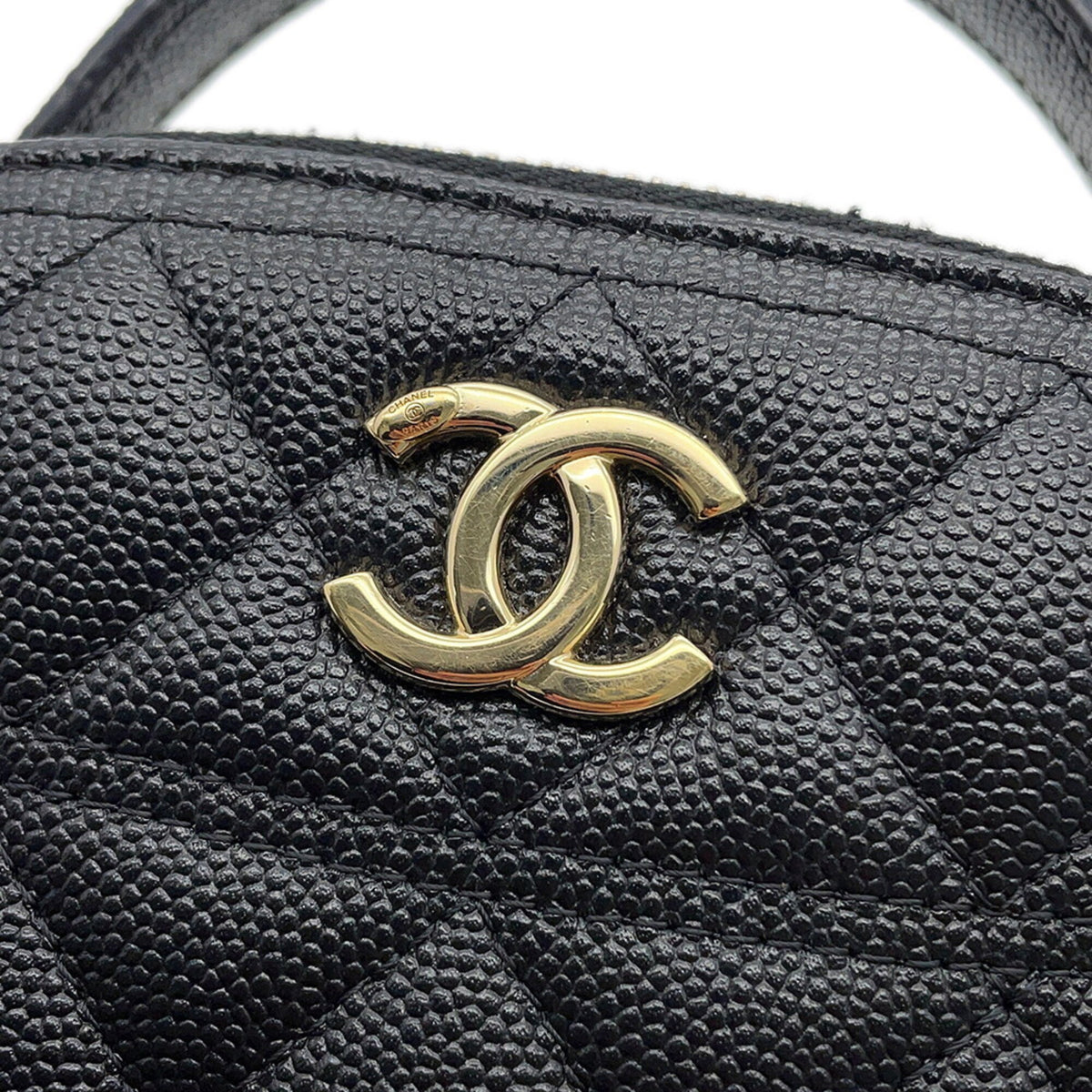 Chanel Matelasse Black Grained Calfskin Handbag Shoulder Bag (Pre-Owned)