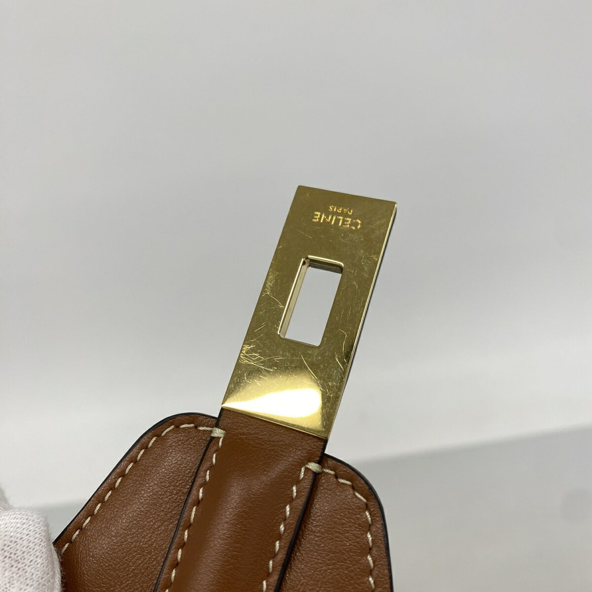 Celine Brown Leather Shoulder Bag (Pre-Owned)