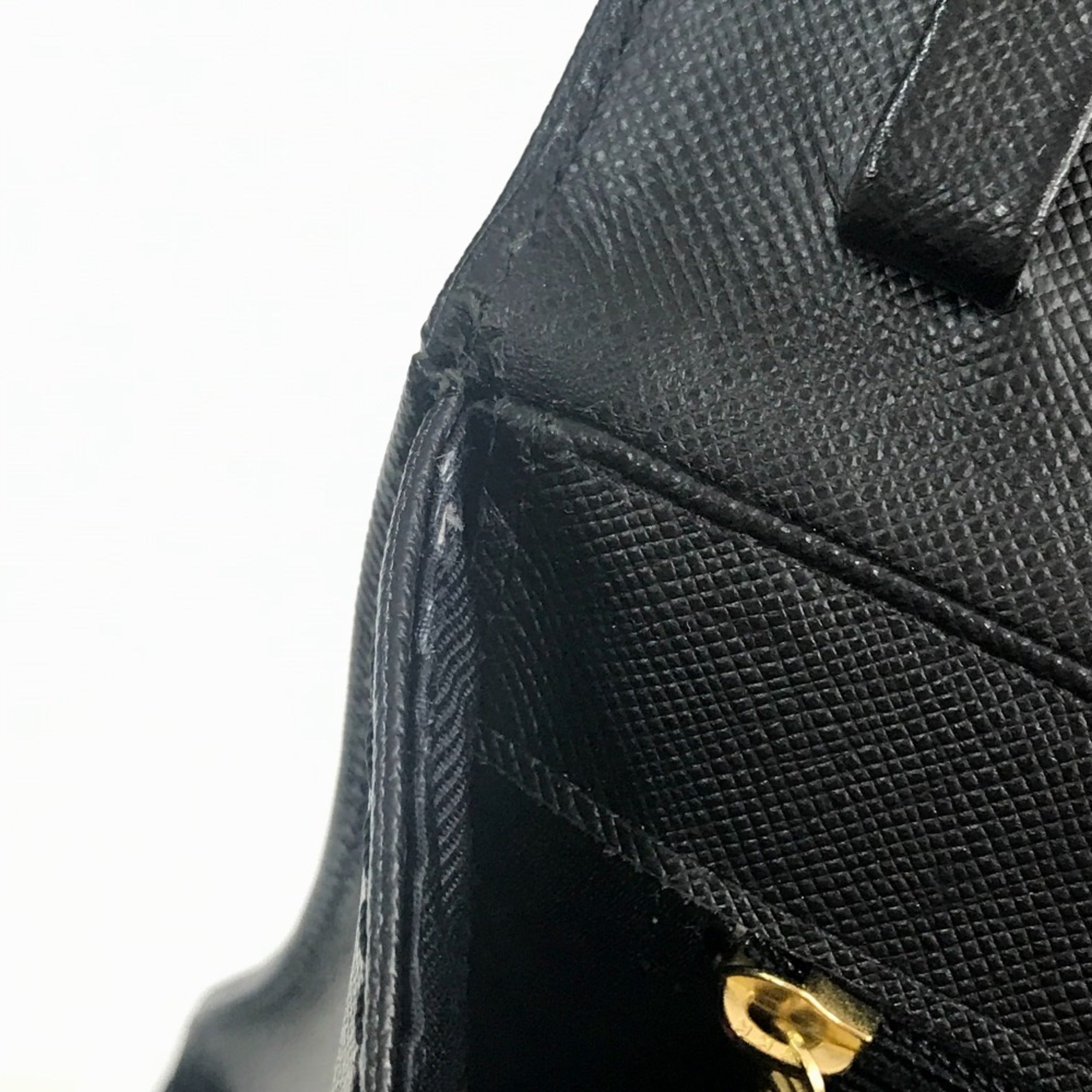 Givenchy Black Leather Handbag (Pre-Owned)