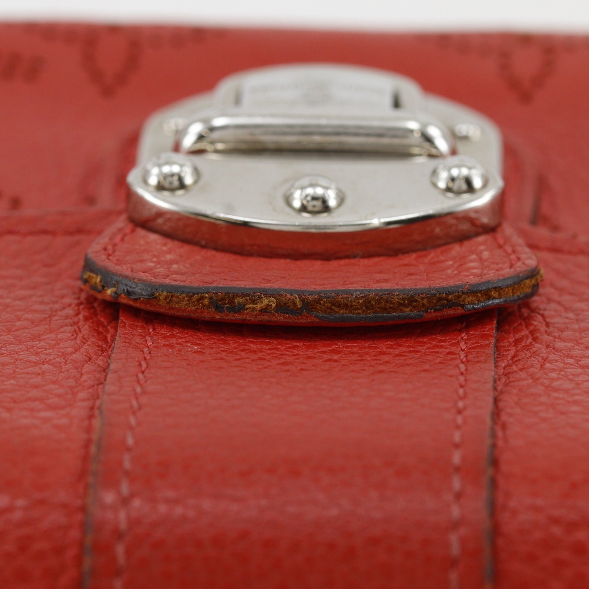 Louis Vuitton Red Color Monogram Mahina Leather Long Wallet (Bi-Fold) (Pre-Owned)