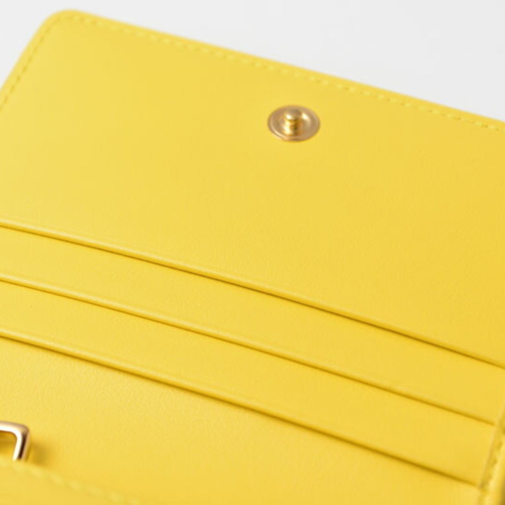 Dolce & Gabbana Yellow Leather Wallet (Bi-Fold) (Pre-Owned)
